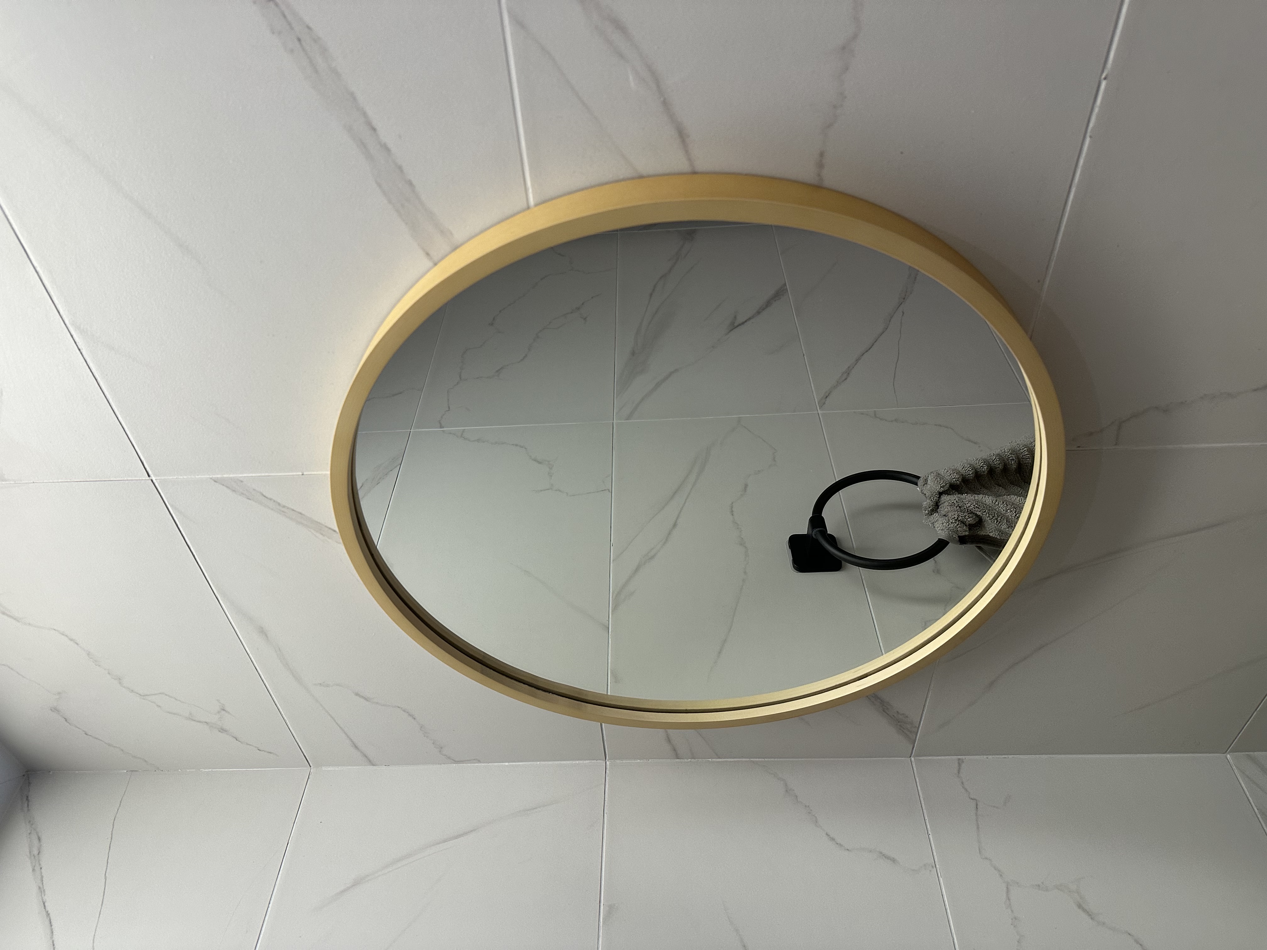 Mirrors that make a home 🏡