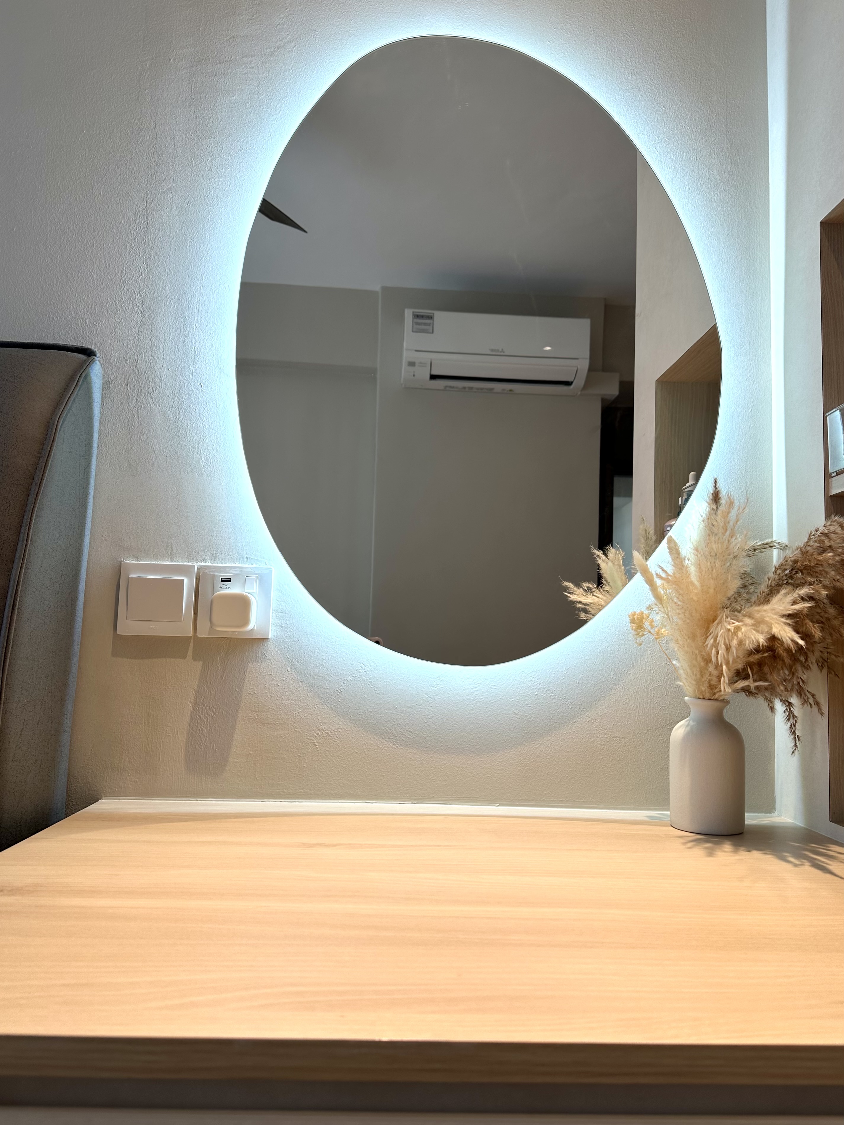 Mirrors that make a home 🏡