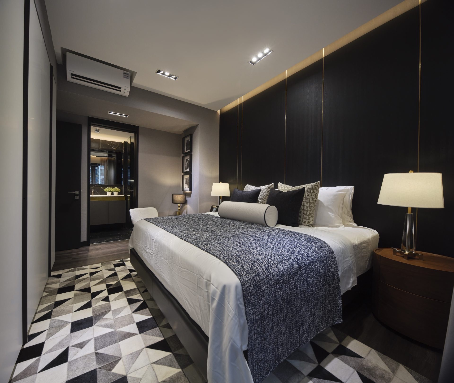 Altez Condo i