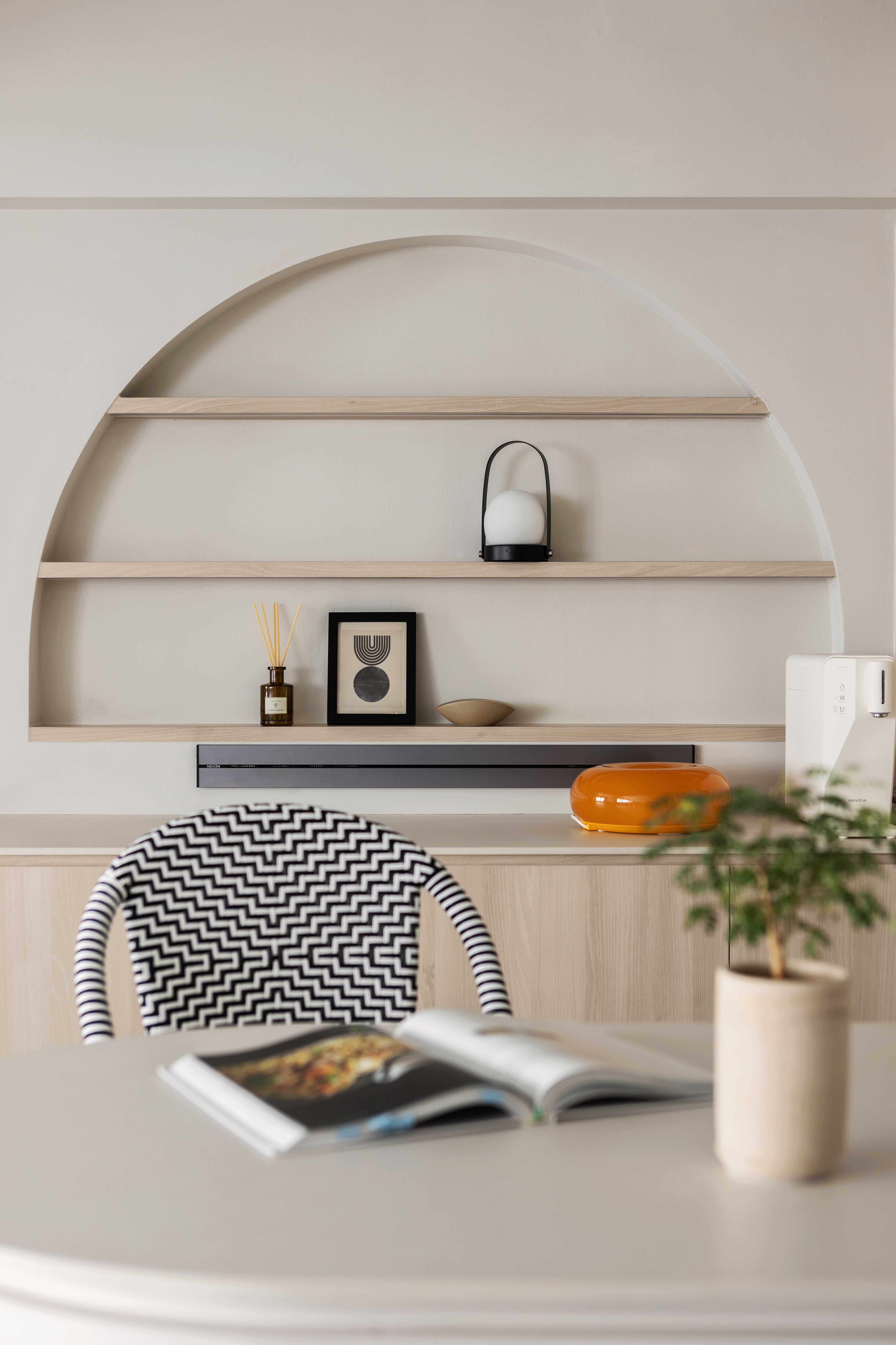 Cafe inspired 5 room Resale Makeover