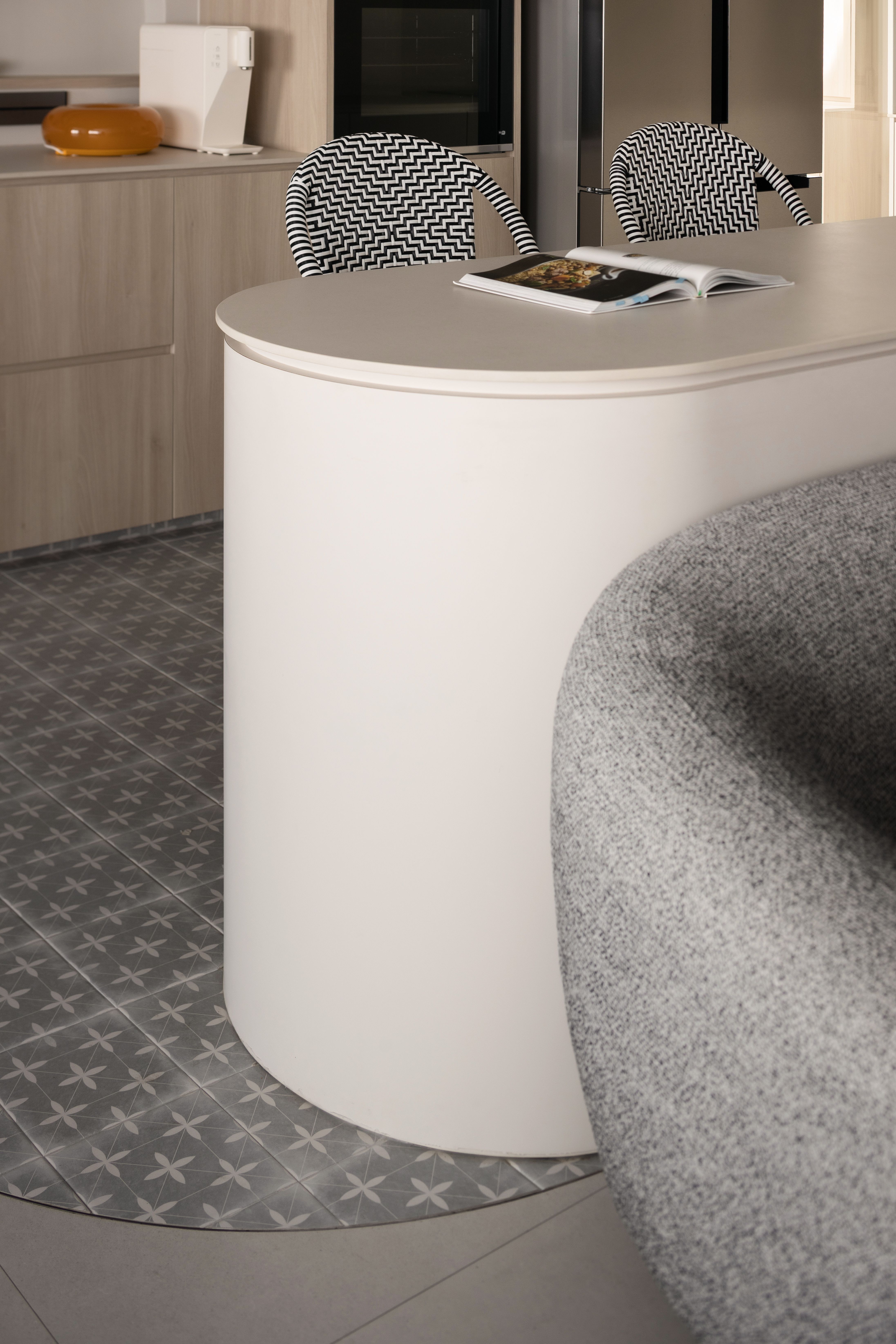 Cafe inspired 5 room Resale Makeover