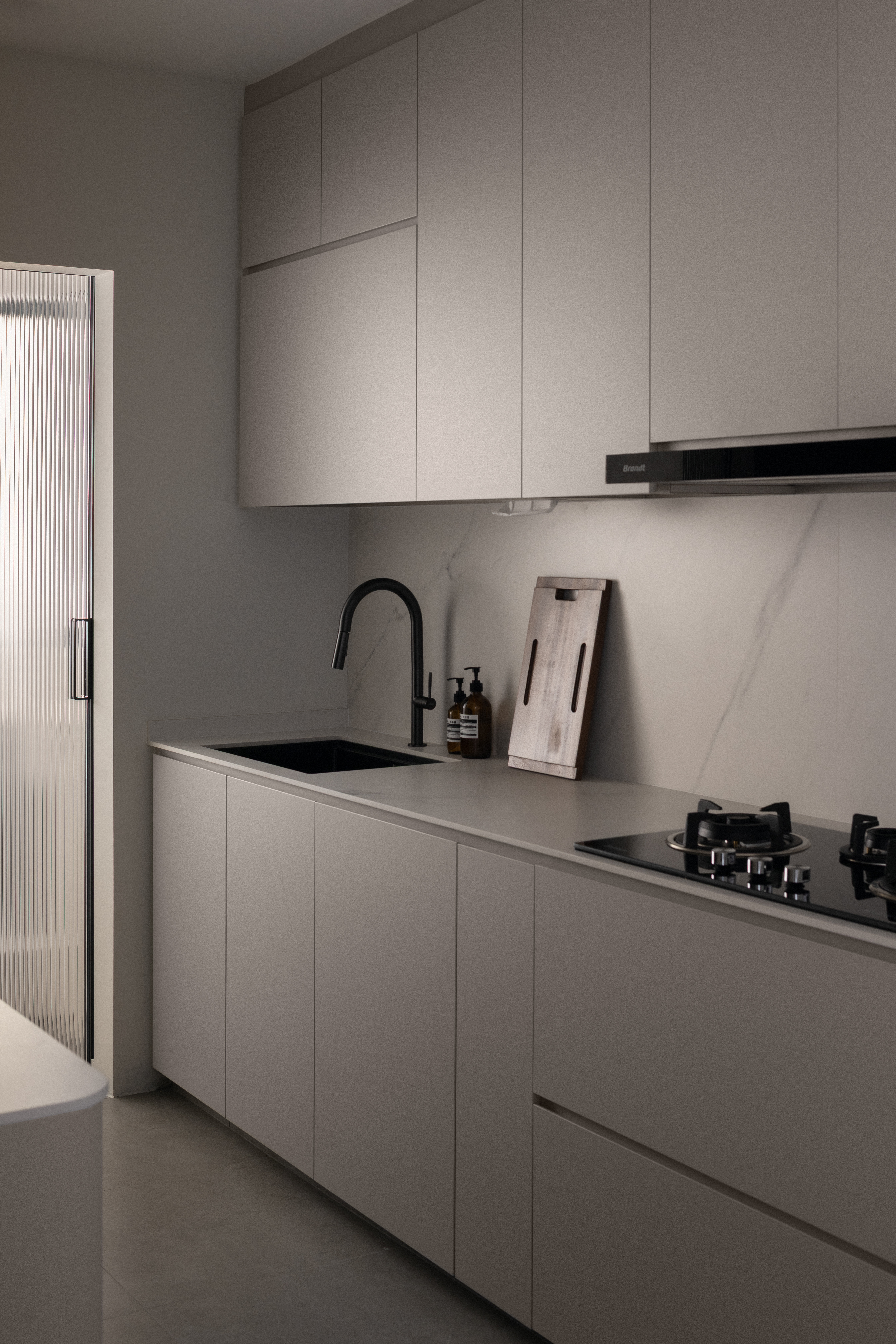 A touch of Modernism in a Contemporary home ☕️