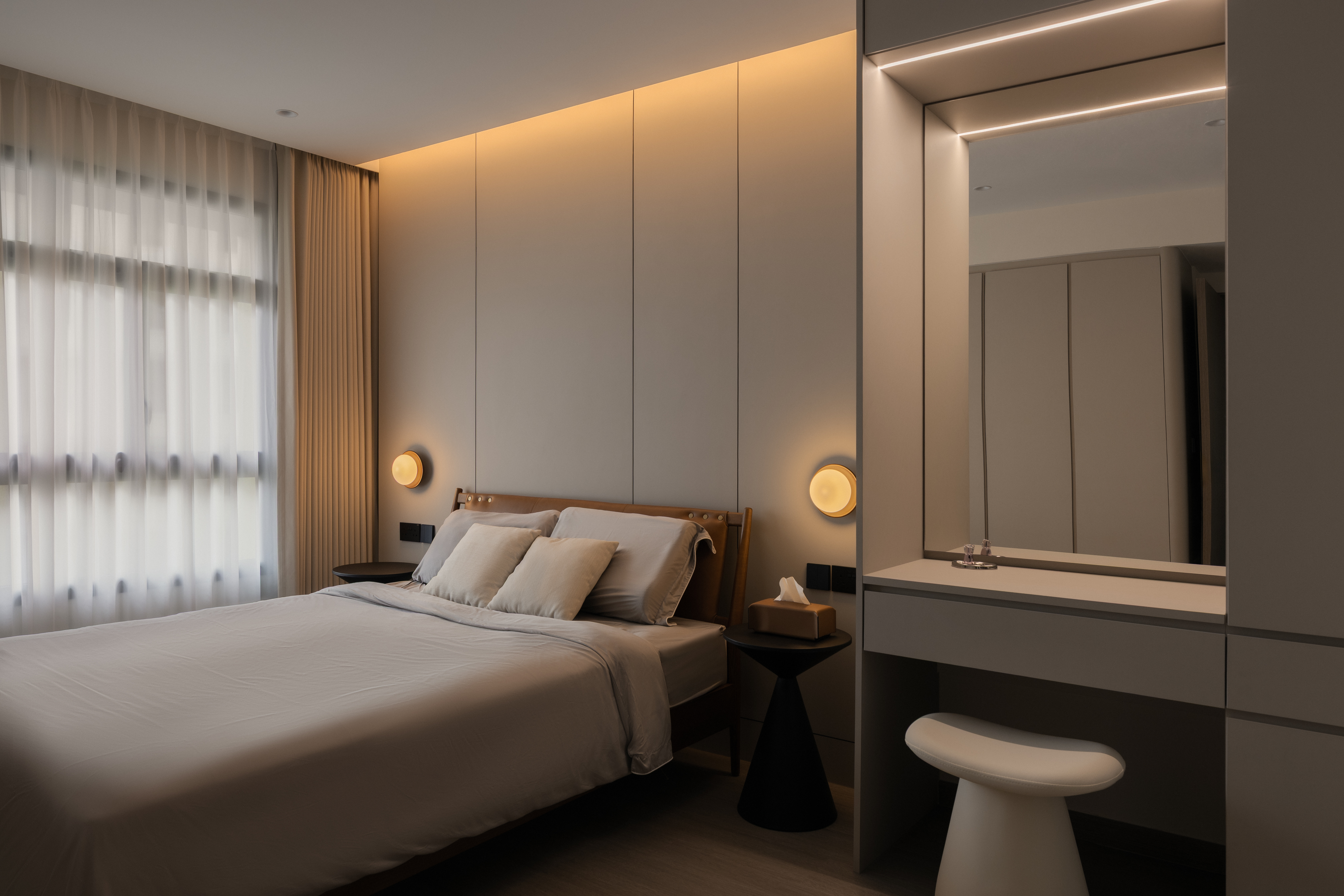 A touch of Modernism in a Contemporary home ☕️