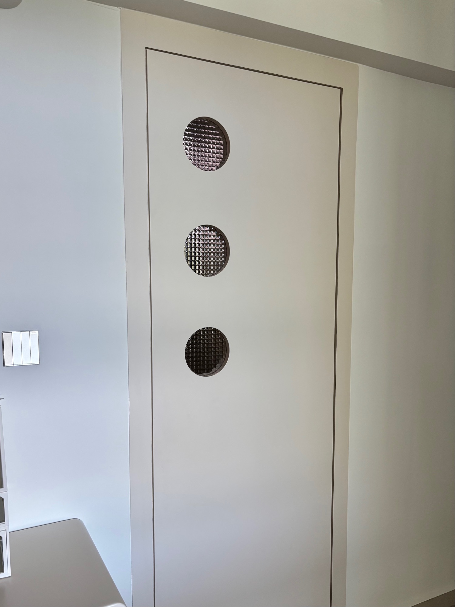 house-tour:-3-wks-after-moving-in-—-mid-century-modern/wabi-sabi-home