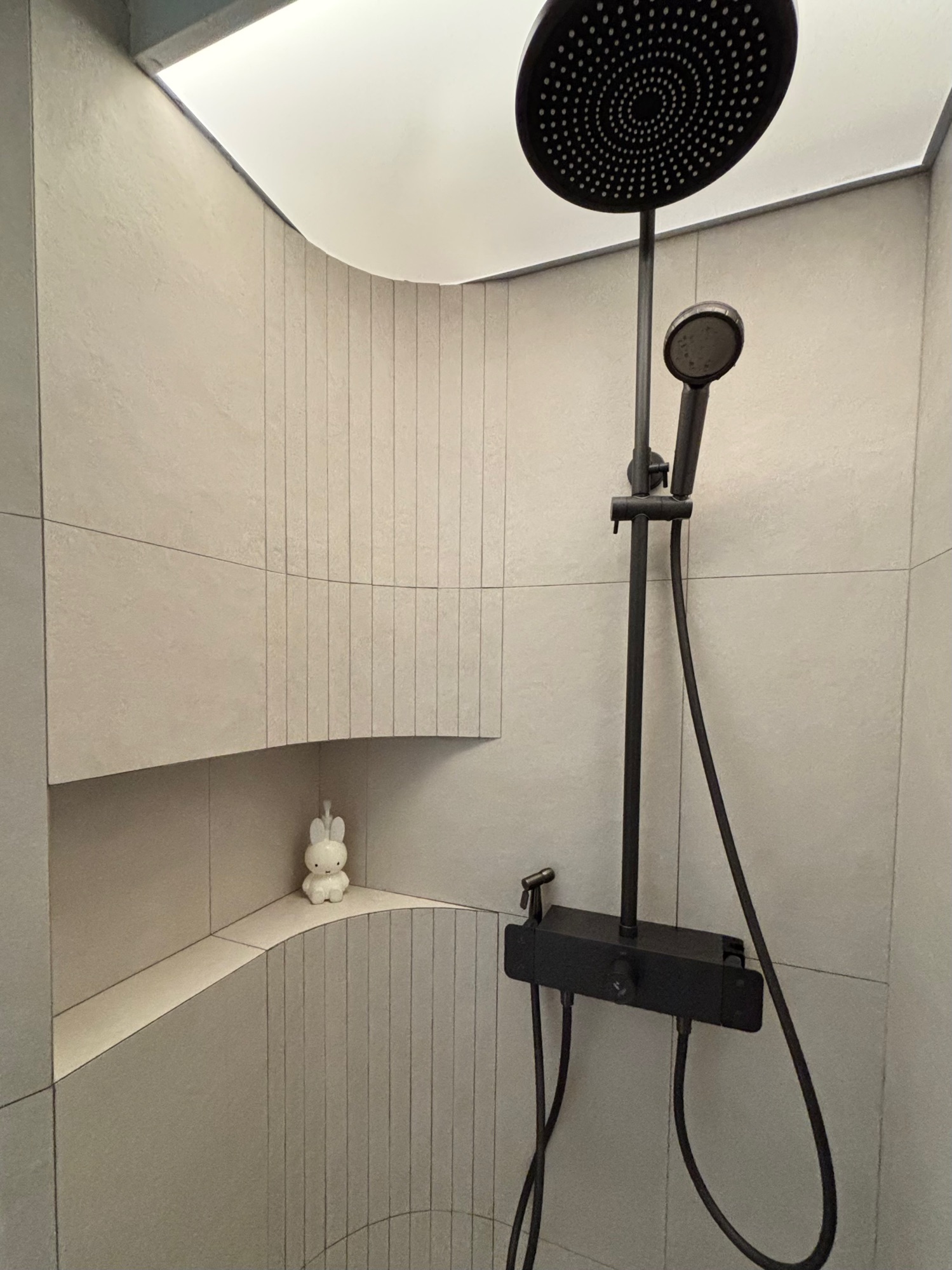 house tour: 3 wks after moving in — mid-century modern/wabi-sabi home