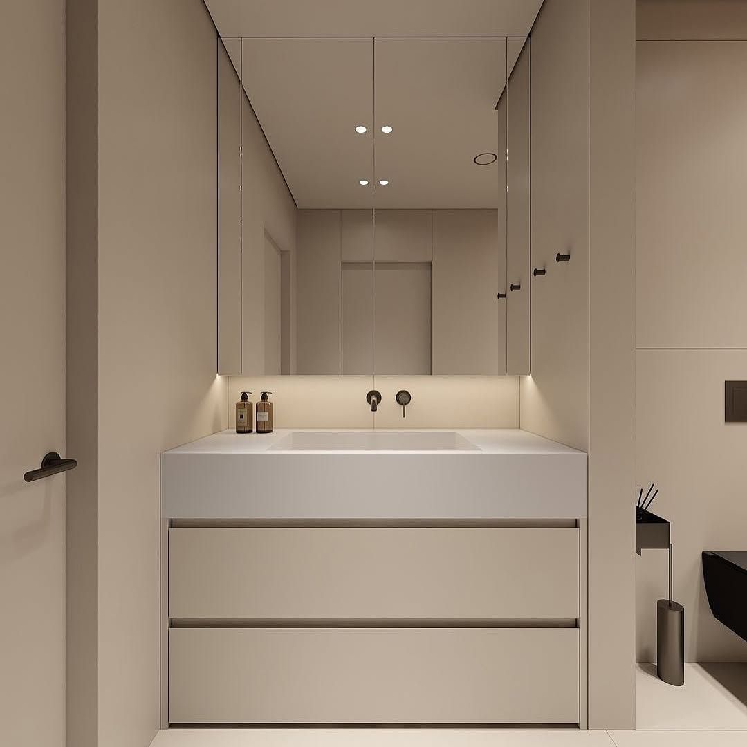 Modern & sleek bathroom