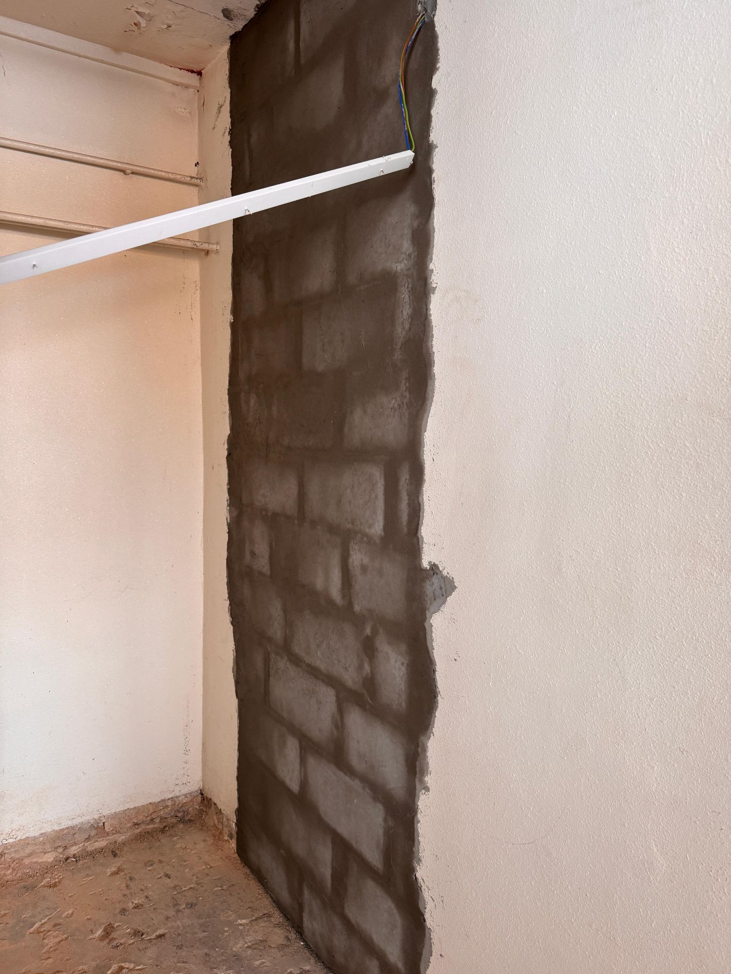 Part-1:-Entryway-🏠