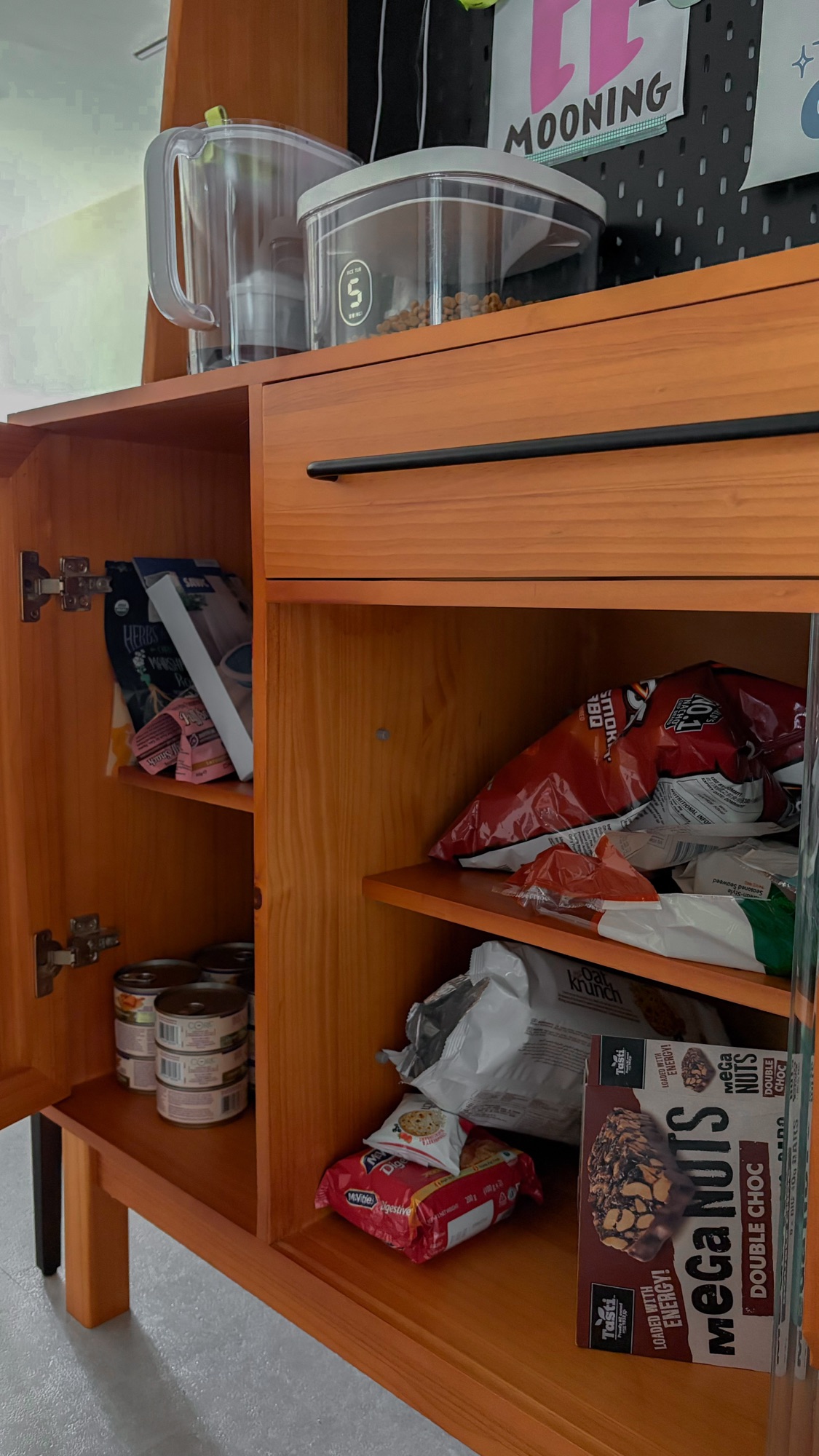 SPACE SAVING BUY: Our Dry Pantry 😍