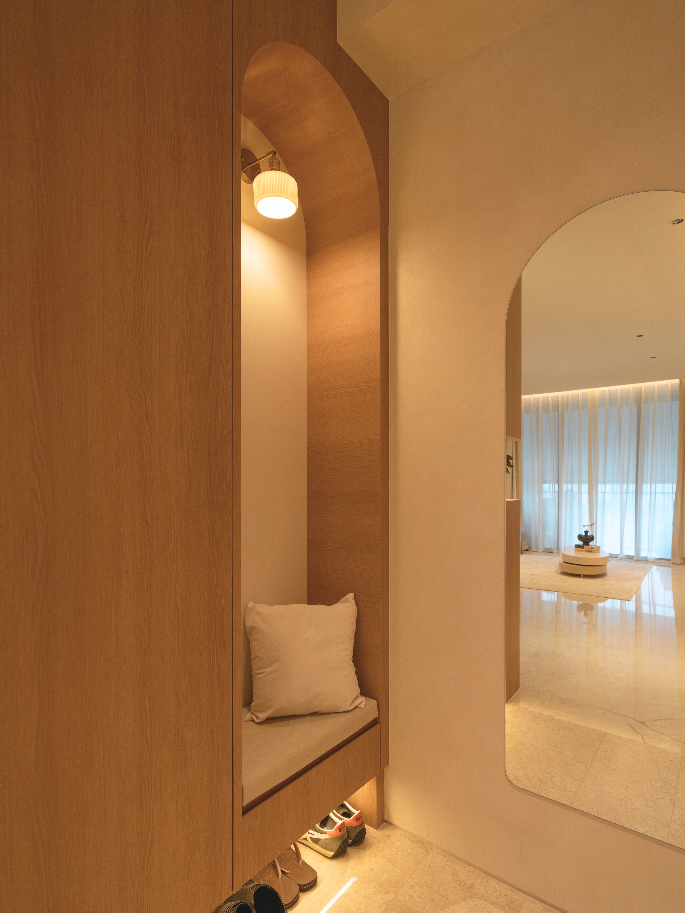 A calming abode of arches and glow