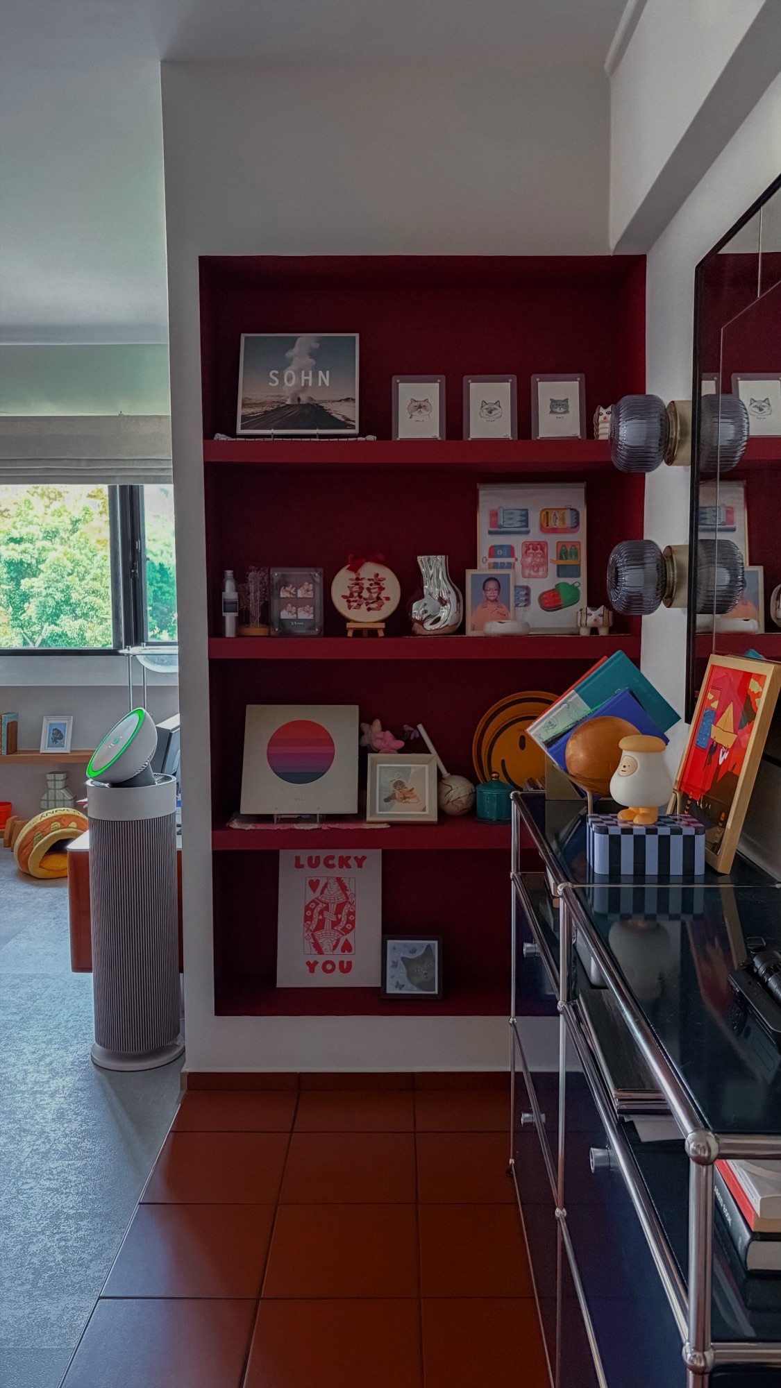 Customer home photo 4: Let’s Take A Shelfie!