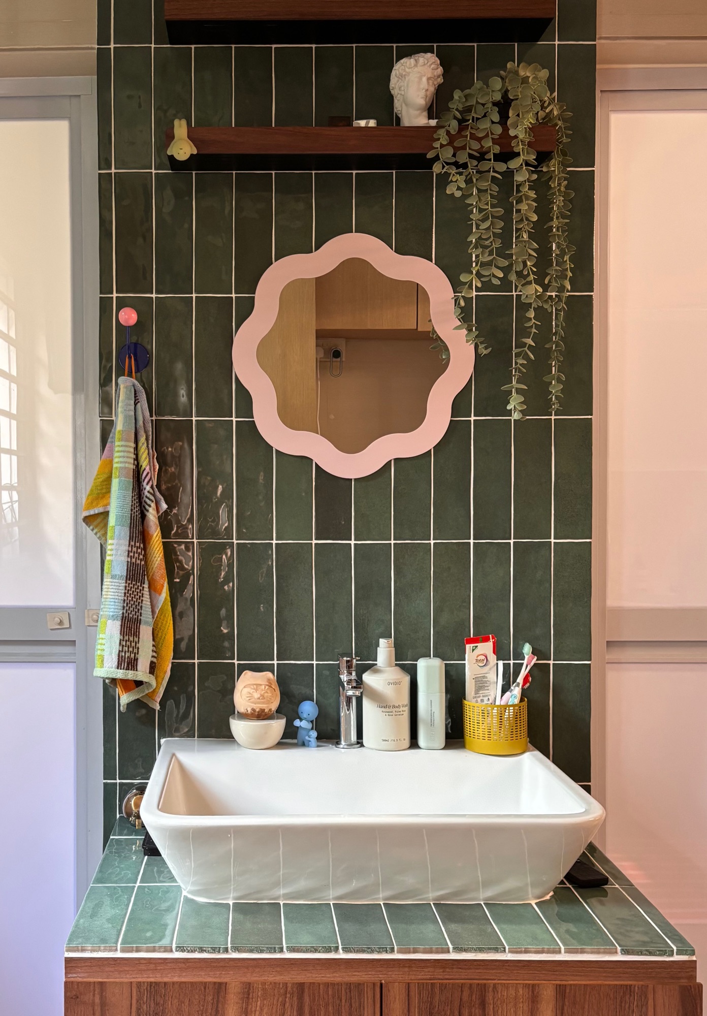 Our cozy 4i, Resale Home 🏠