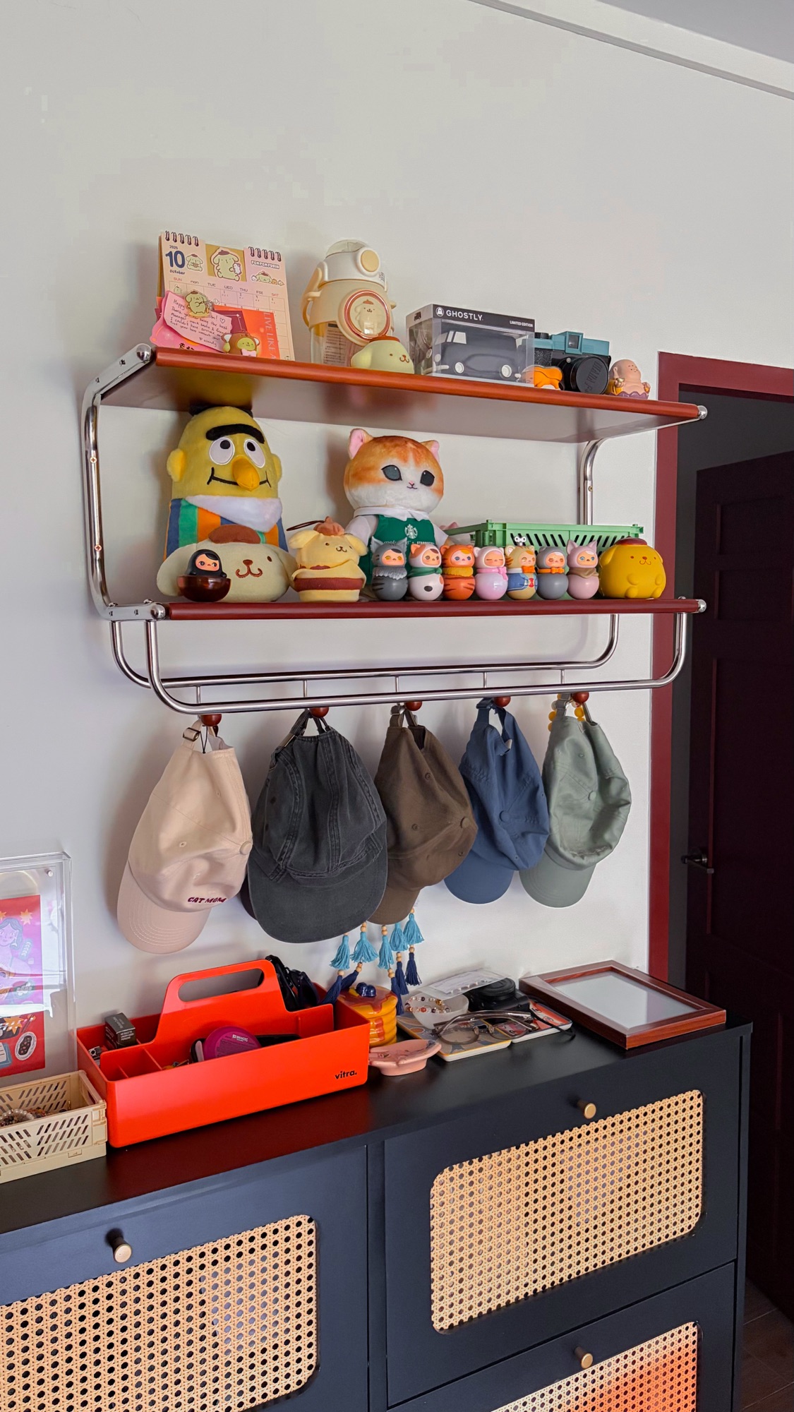 SHELFIE TIME 💁🏻‍♀️🤳🏻