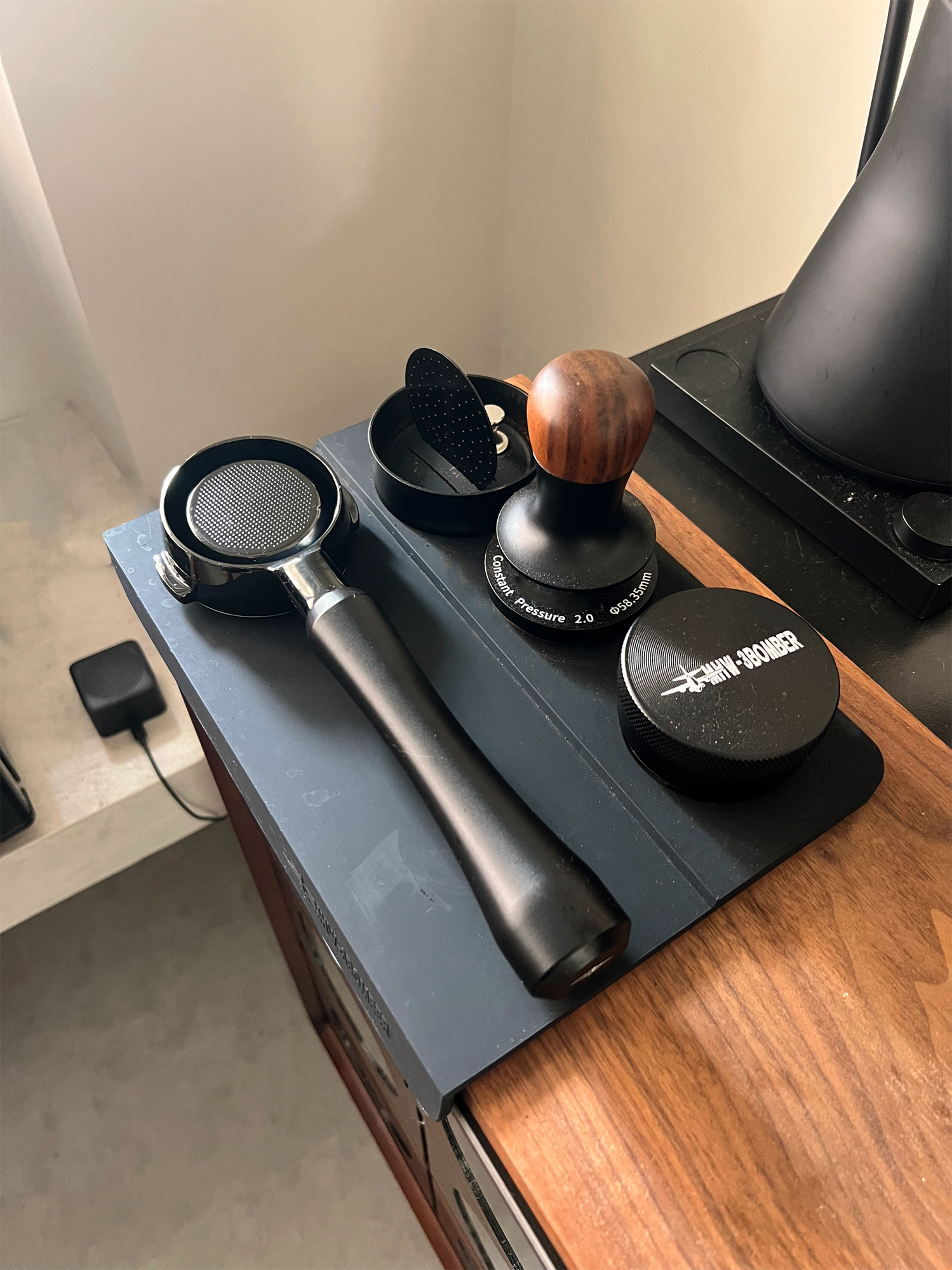 2monkeys built a coffee bar. Dreams = brewed ☕🙈🙉