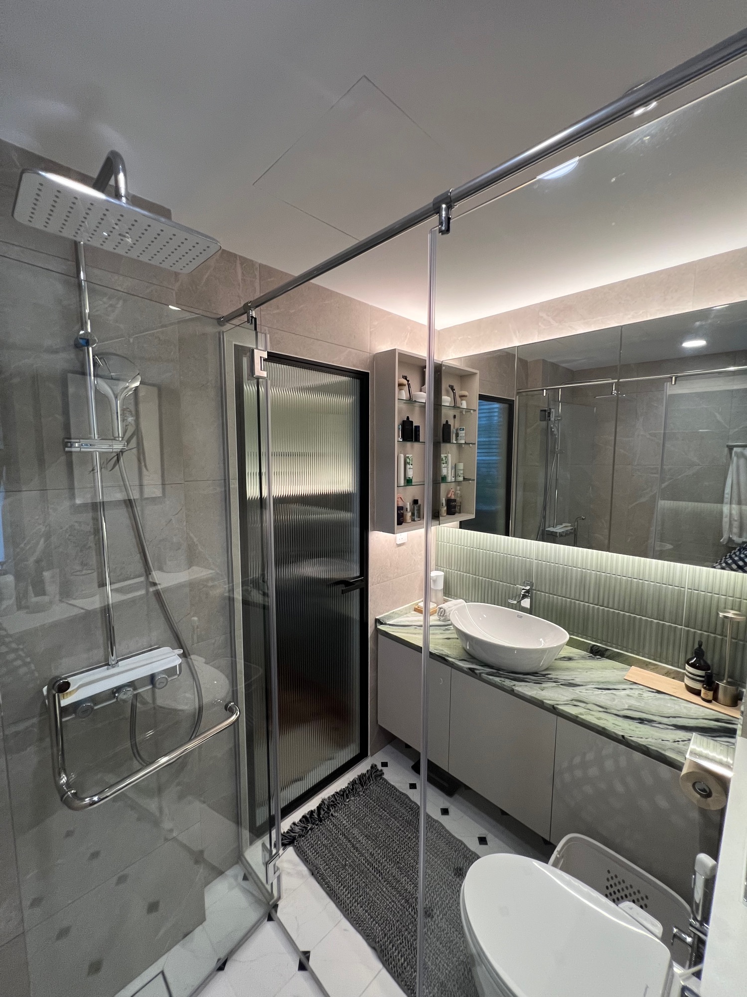 Master bathroom reveal