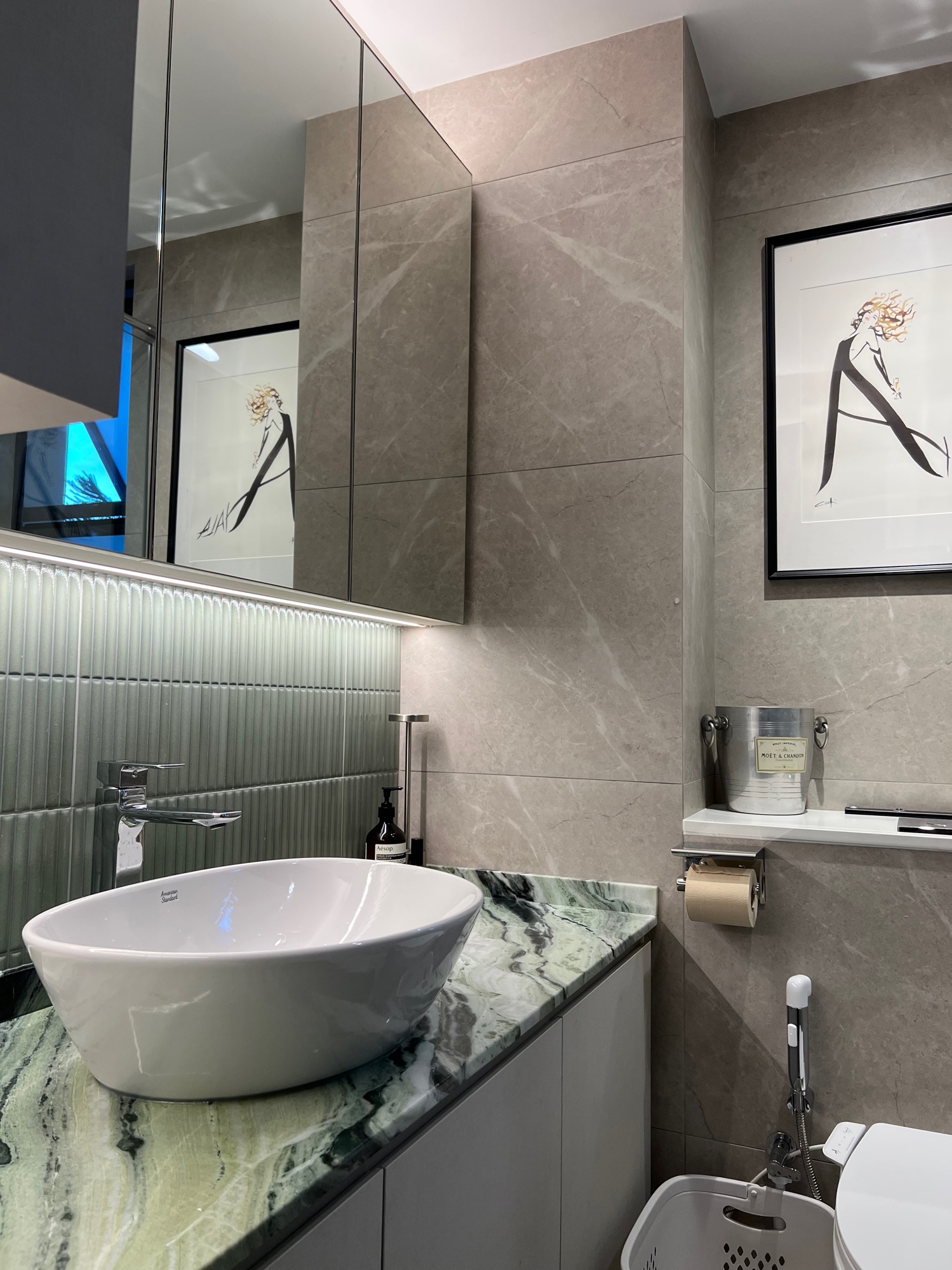 Master-bathroom-reveal