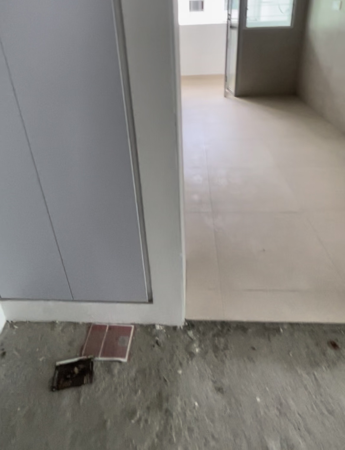 PREVIEW OF OUR 8YO HDB SBF WITH US