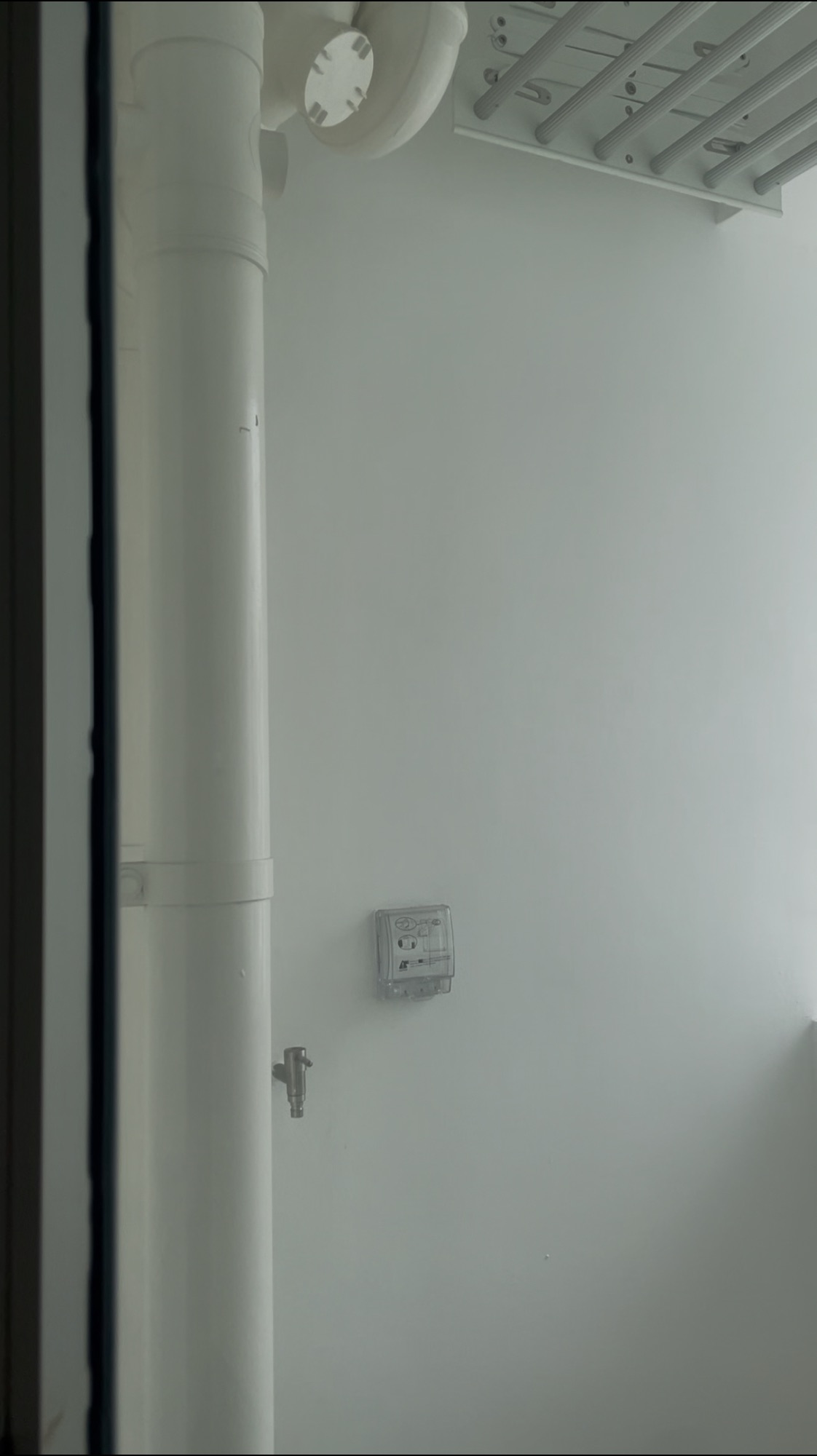 PREVIEW OF OUR 8YO HDB SBF WITH US