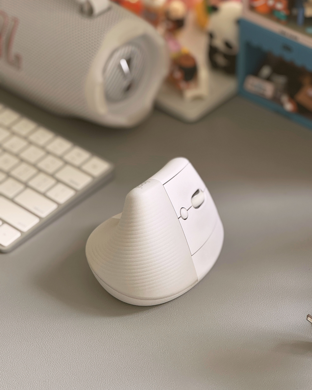 Here are my top 5 WFH essentials 🖥️☕️