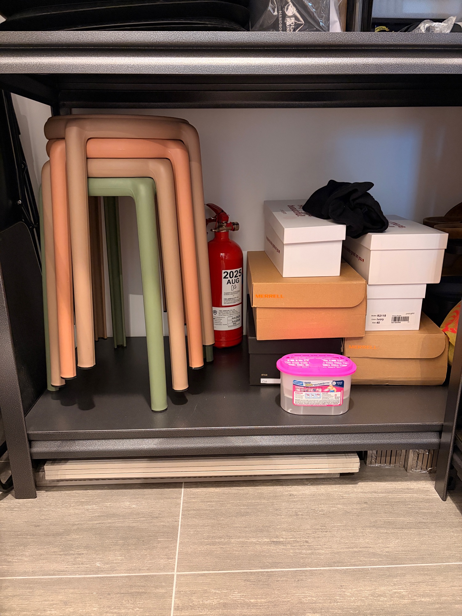 6 tips for a clutter free bomb shelter / storeroom! 💣🚪