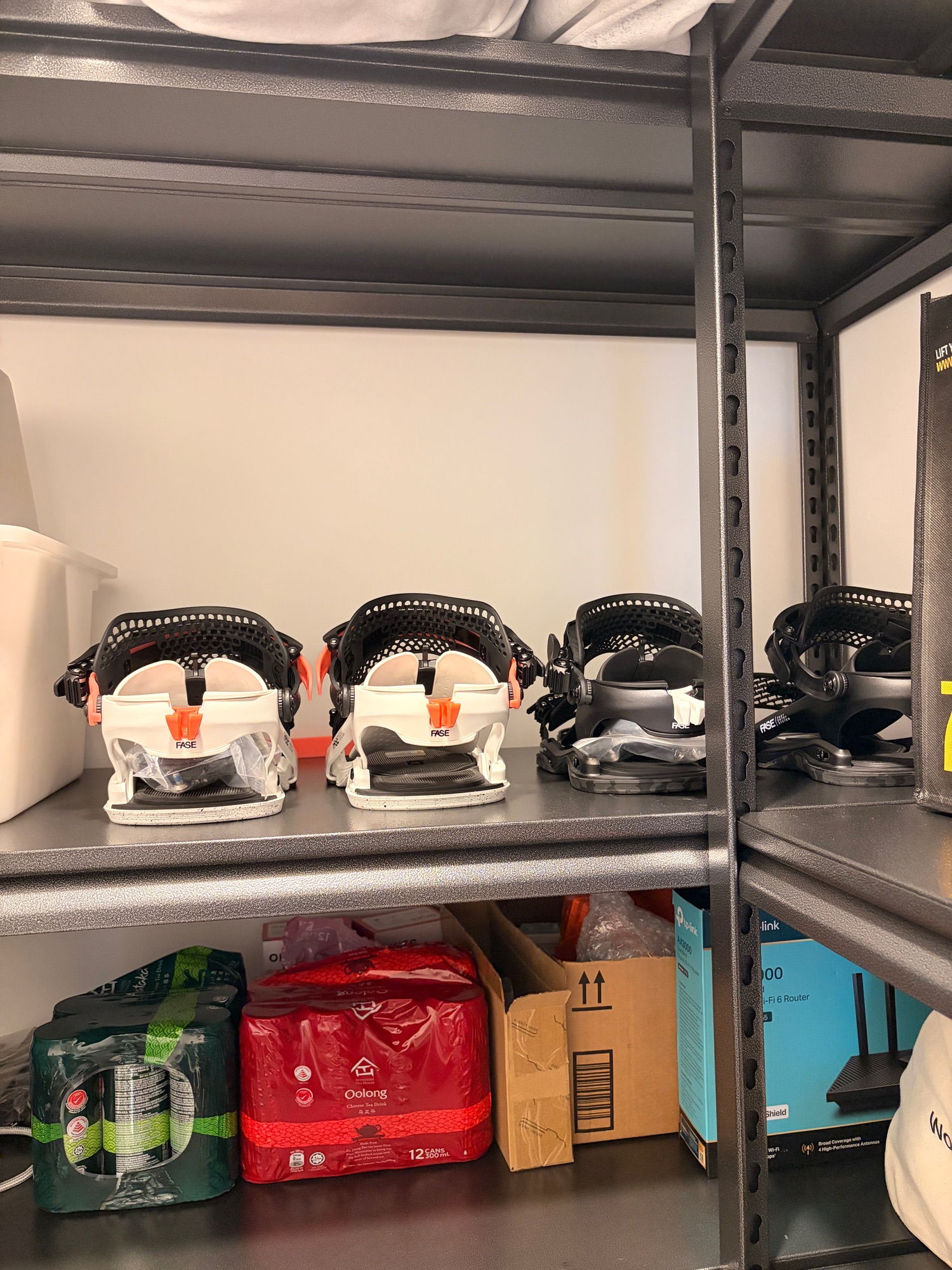 6 tips for a clutter free bomb shelter / storeroom! 💣🚪