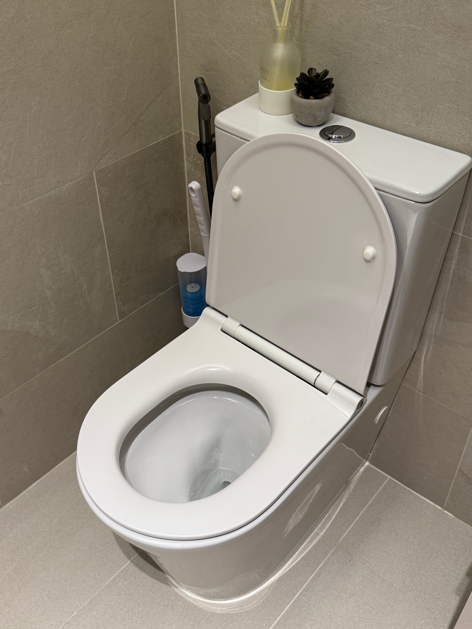 Tips to cut Reno cost