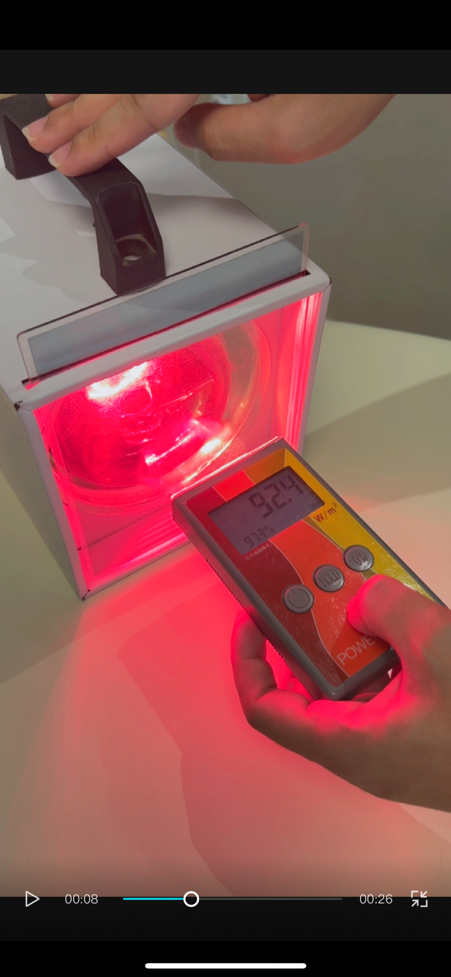 🌞 Did you know that cats can get sunburnt too?