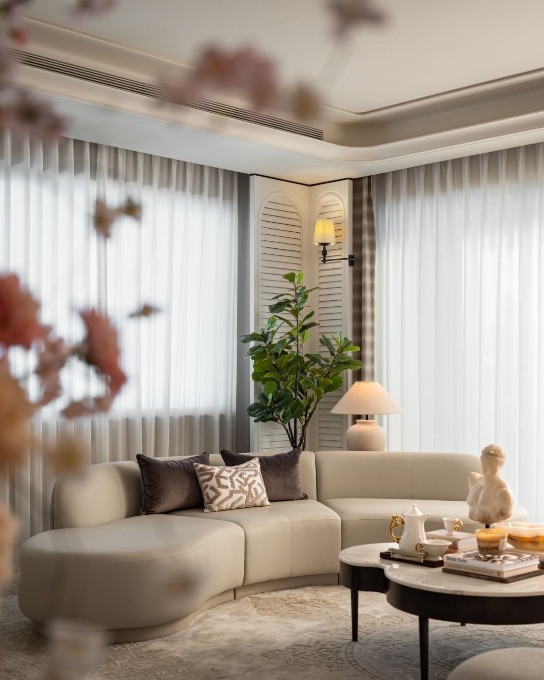 Luxurious & modern home design