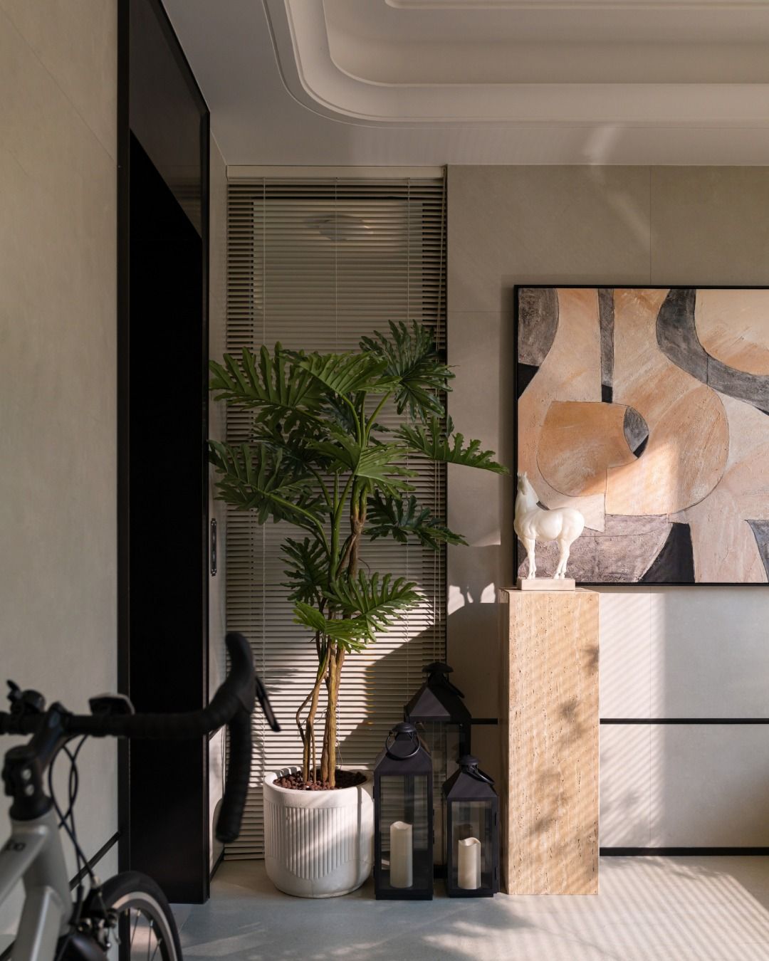 Luxurious & modern home design