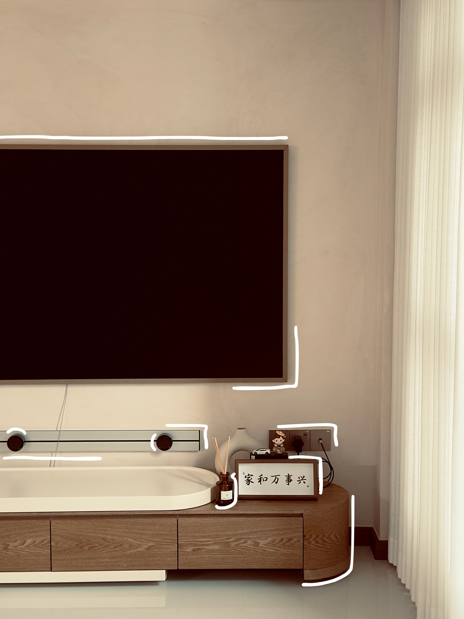 Are you thinking about installing power tracks? Here’s our POV!