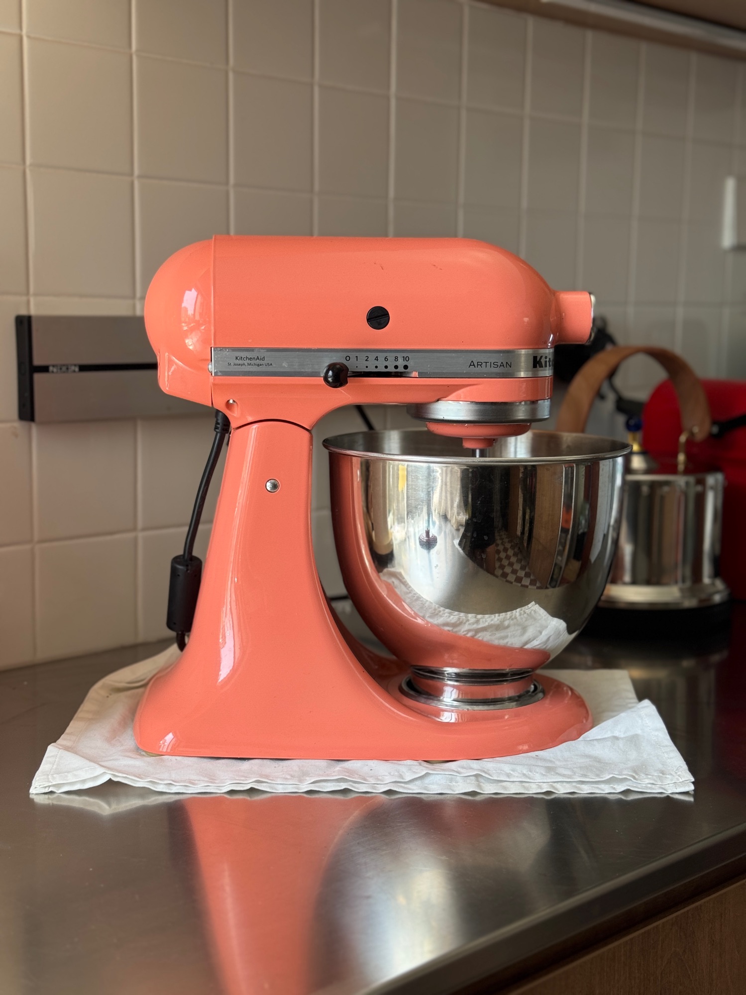 Statement pieces for your kitchen