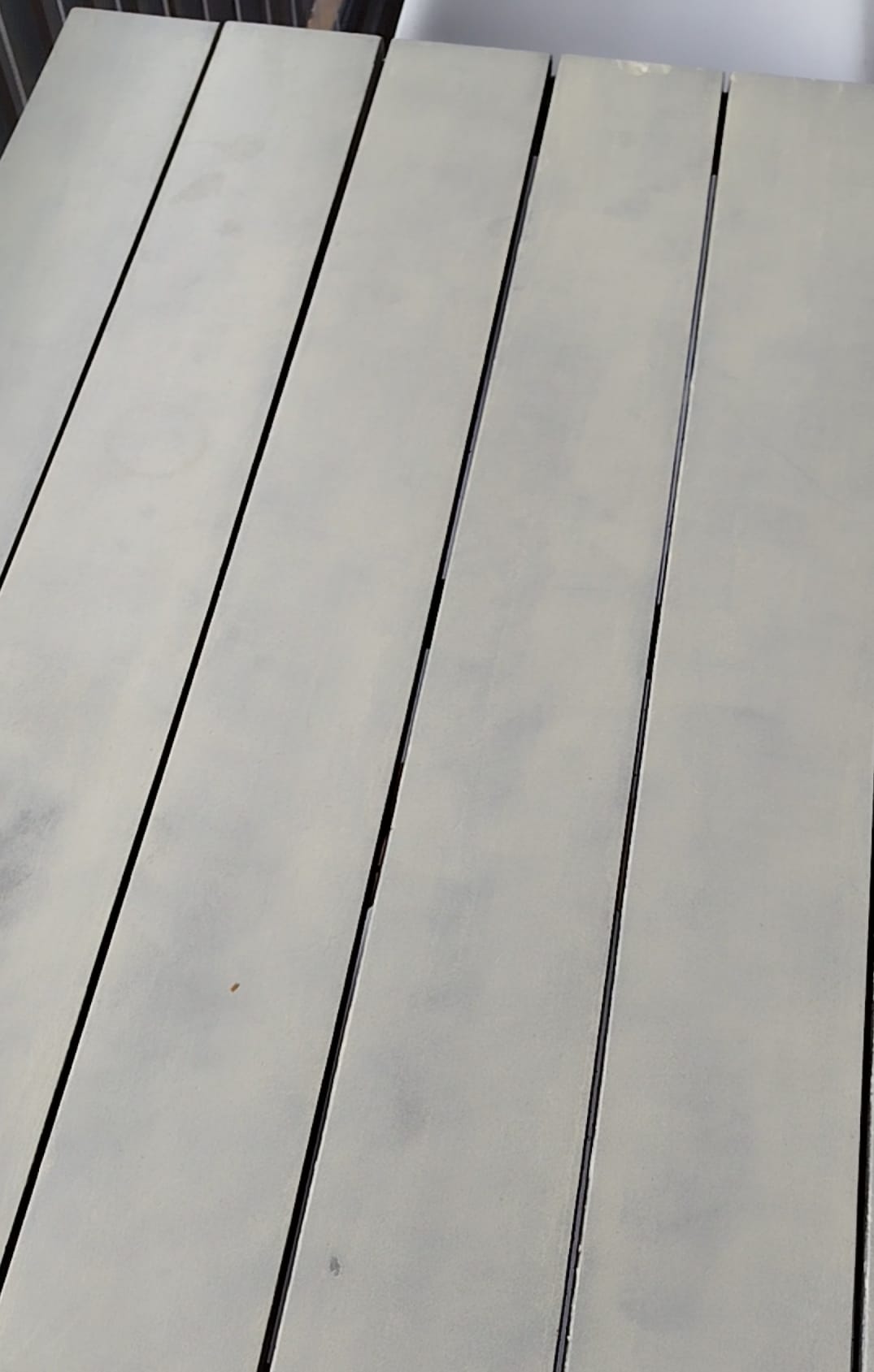 Giving a Second-Hand Table a Second Life