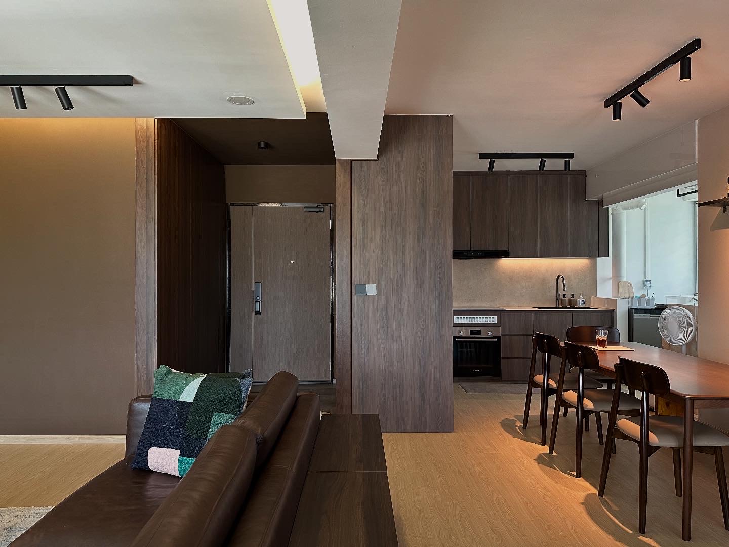 Some views of our lil’ safe haven in Yishun ⚠️