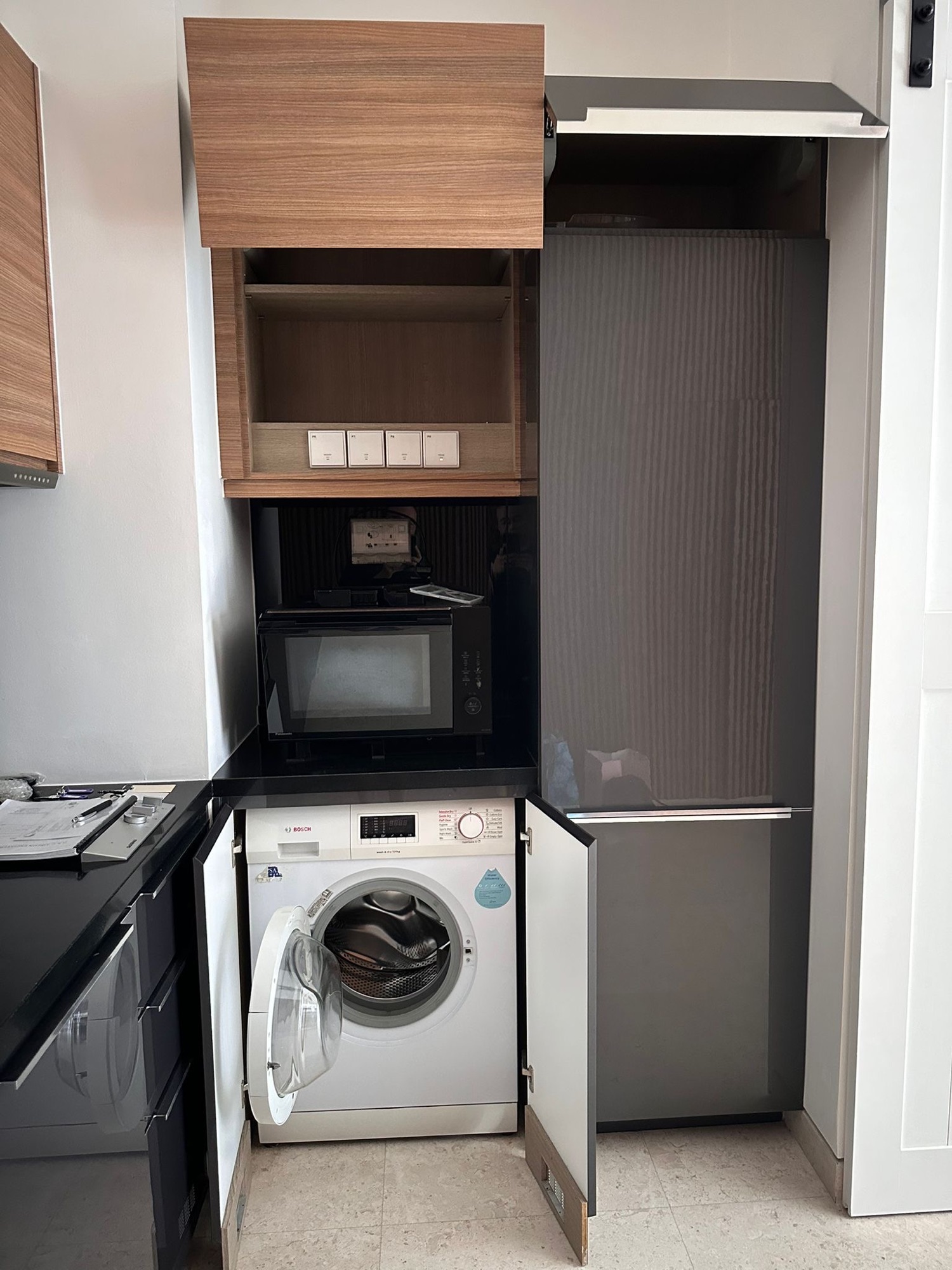 How many appliances do you have at home? Only a few but efficient!