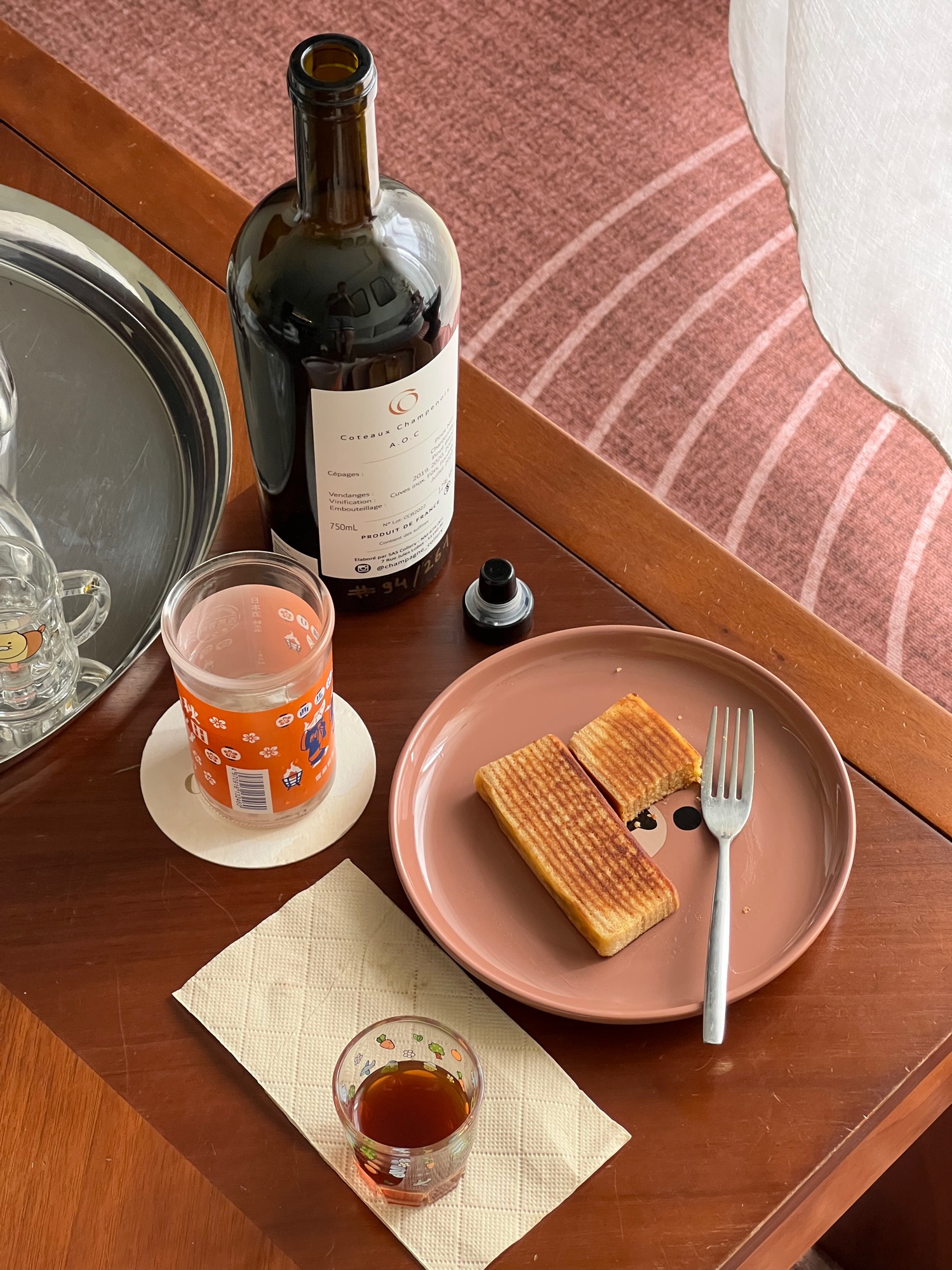 Old things holds memories & kitschy stuff