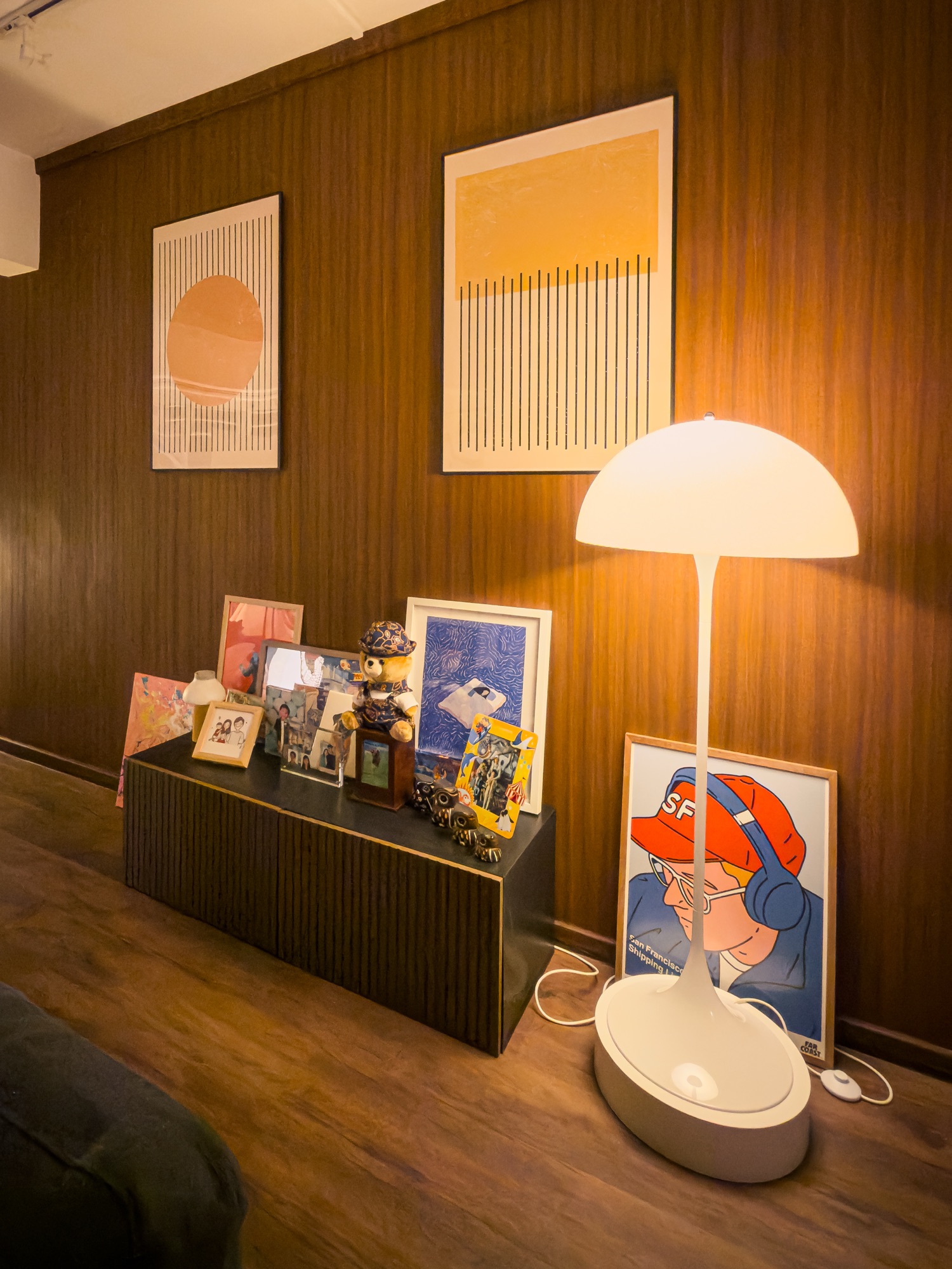 A quick look at the good and the not-so-good of wall coverings.