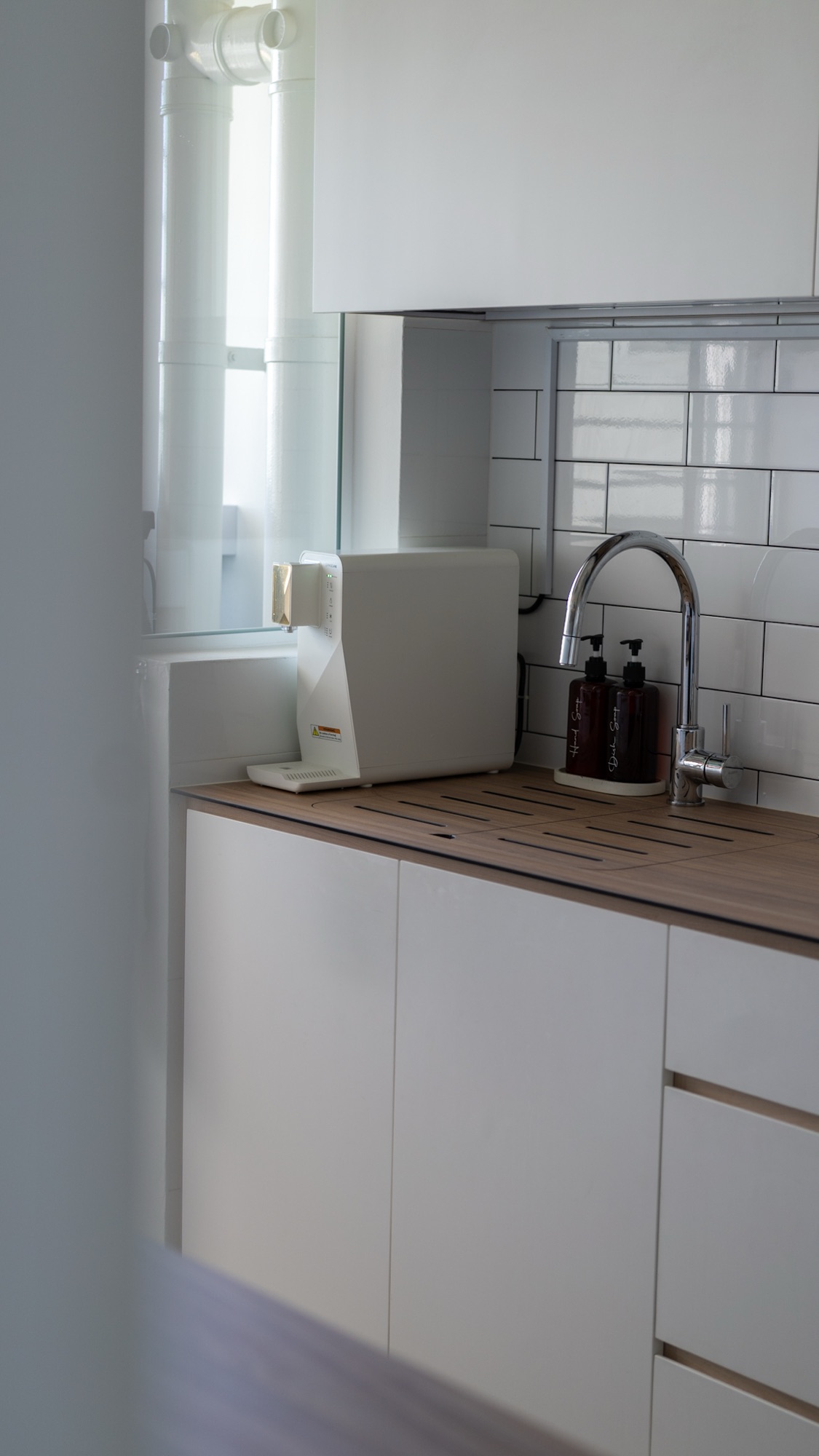 Minimalist Galley-style Kitchen 🌿👩‍🍳