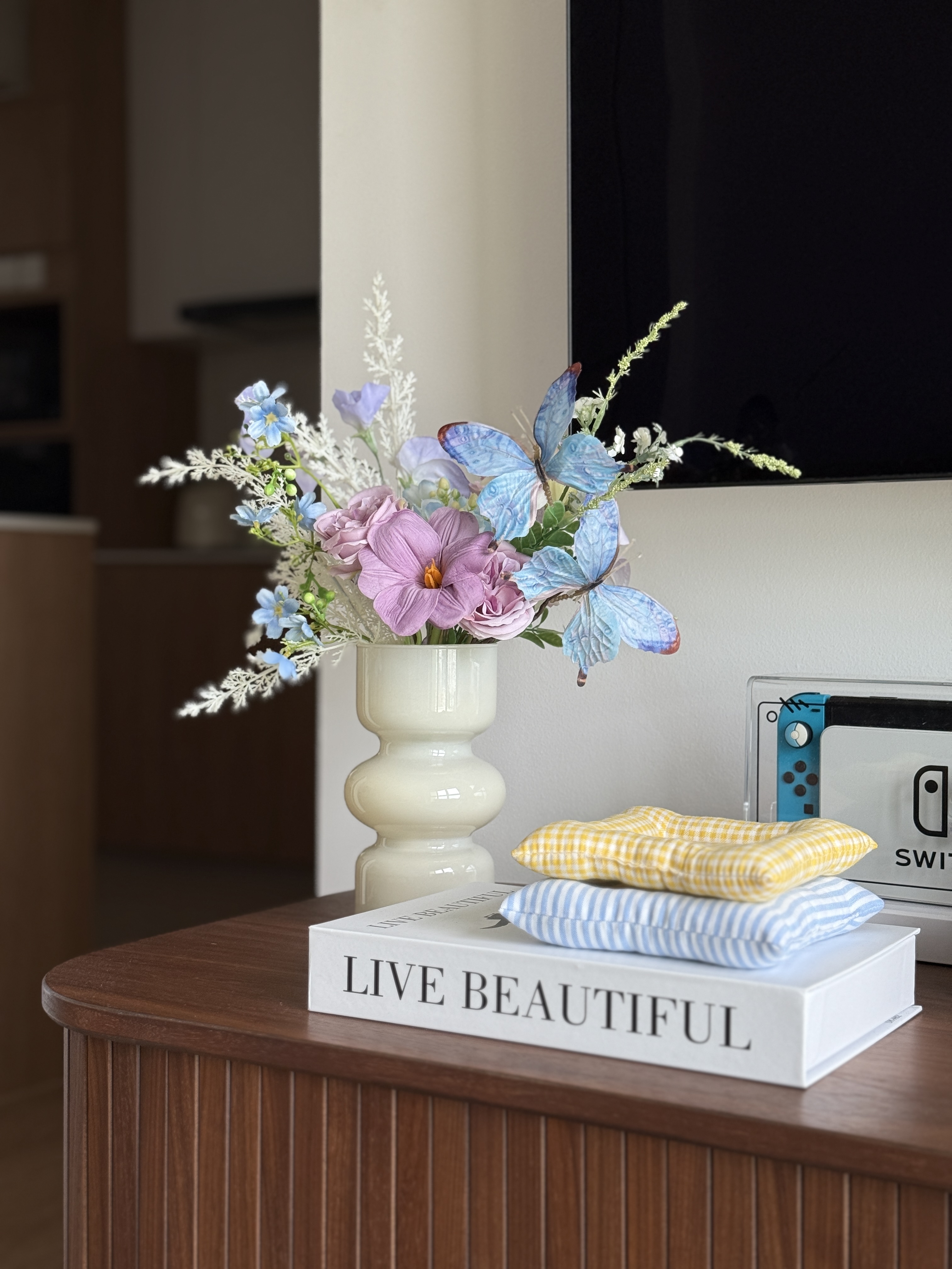 Our Cozy Neutral Home Got a Pastel Glow-Up 🌈