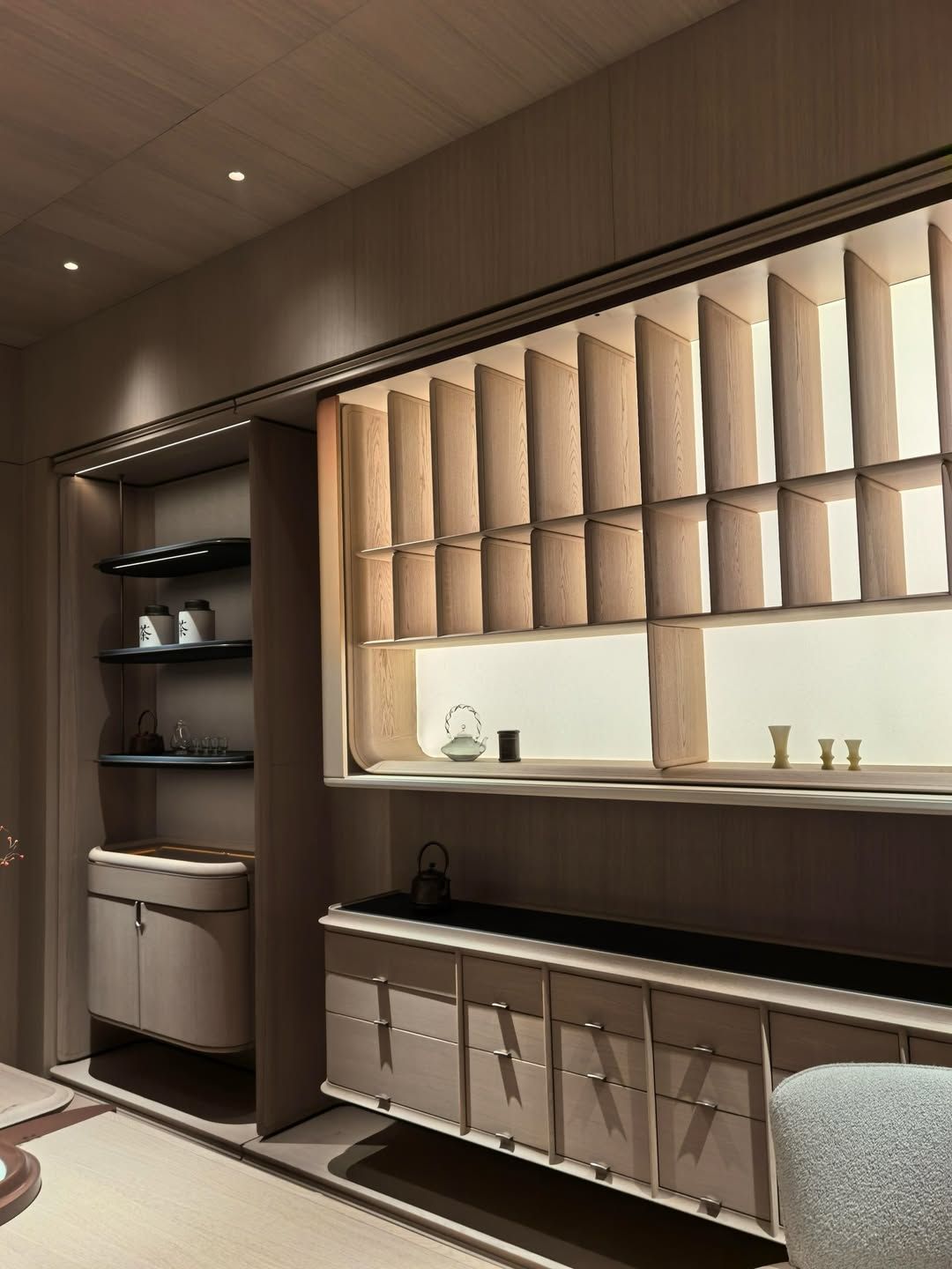 Stylish ultra-modern carpentry design