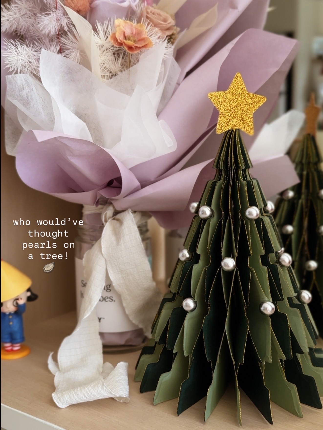 A little Christmas Spirit in Creme Haus ☁️