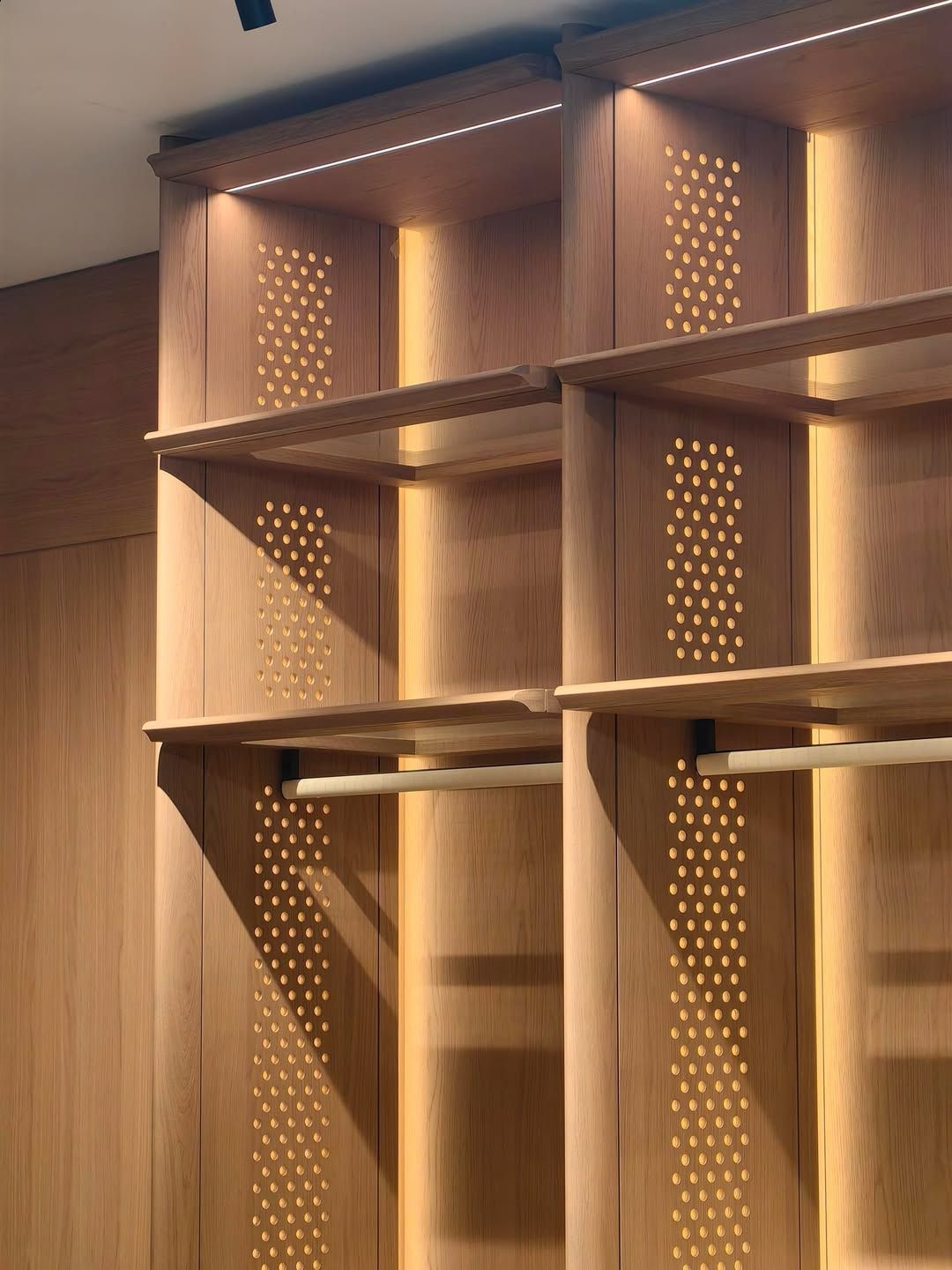 Custom carpentry design