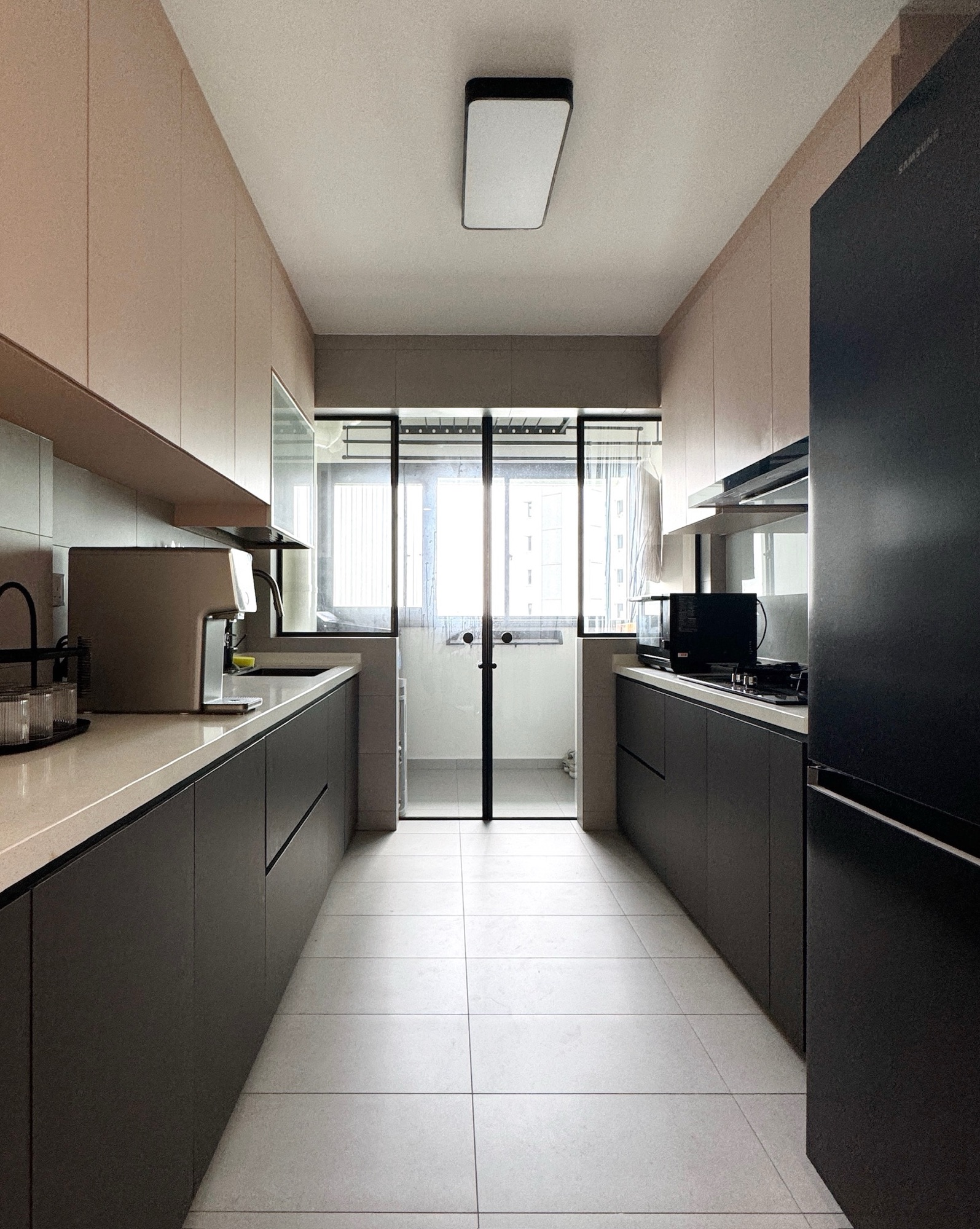 Clean-lines,-matte-finishes,-and-subtle-lighting💫-