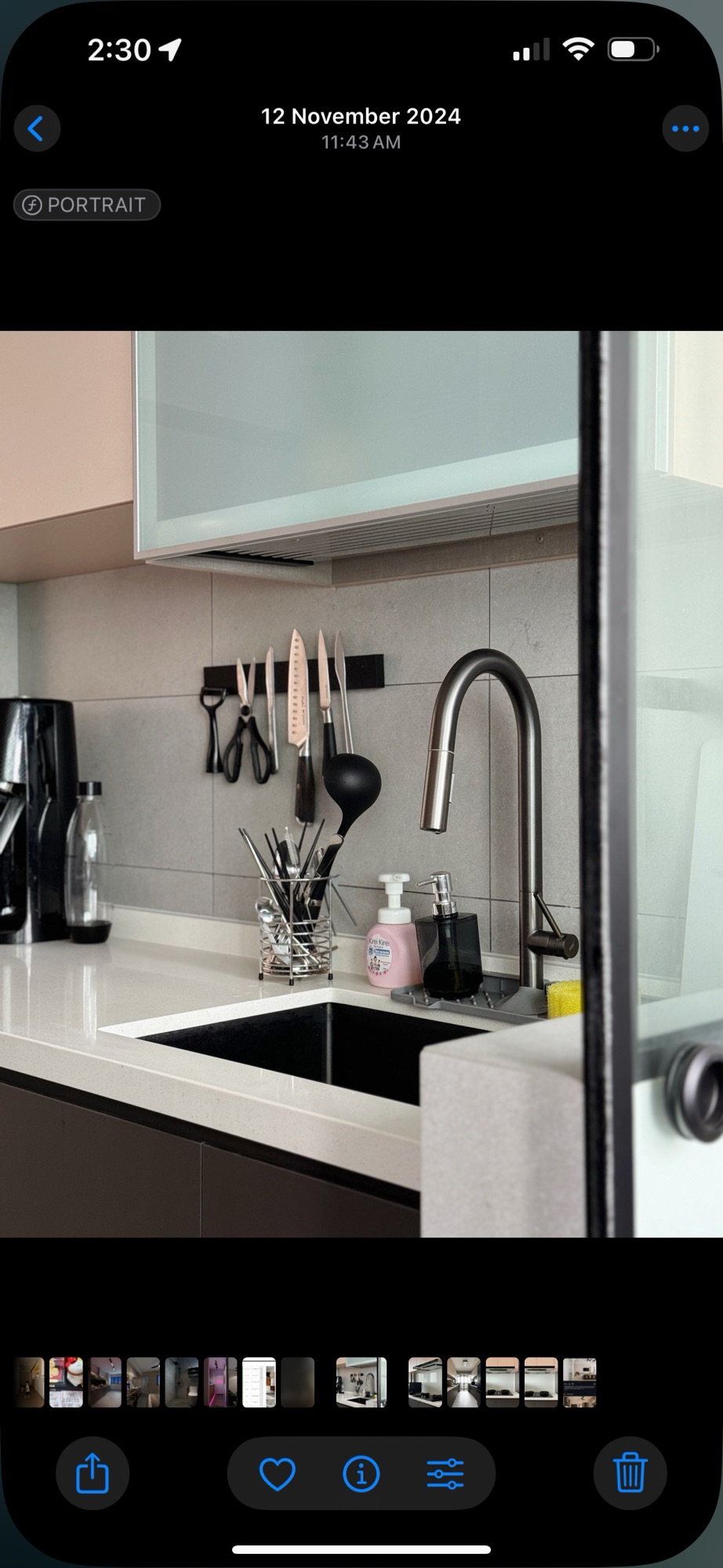 Clean lines, matte finishes, and subtle lighting💫