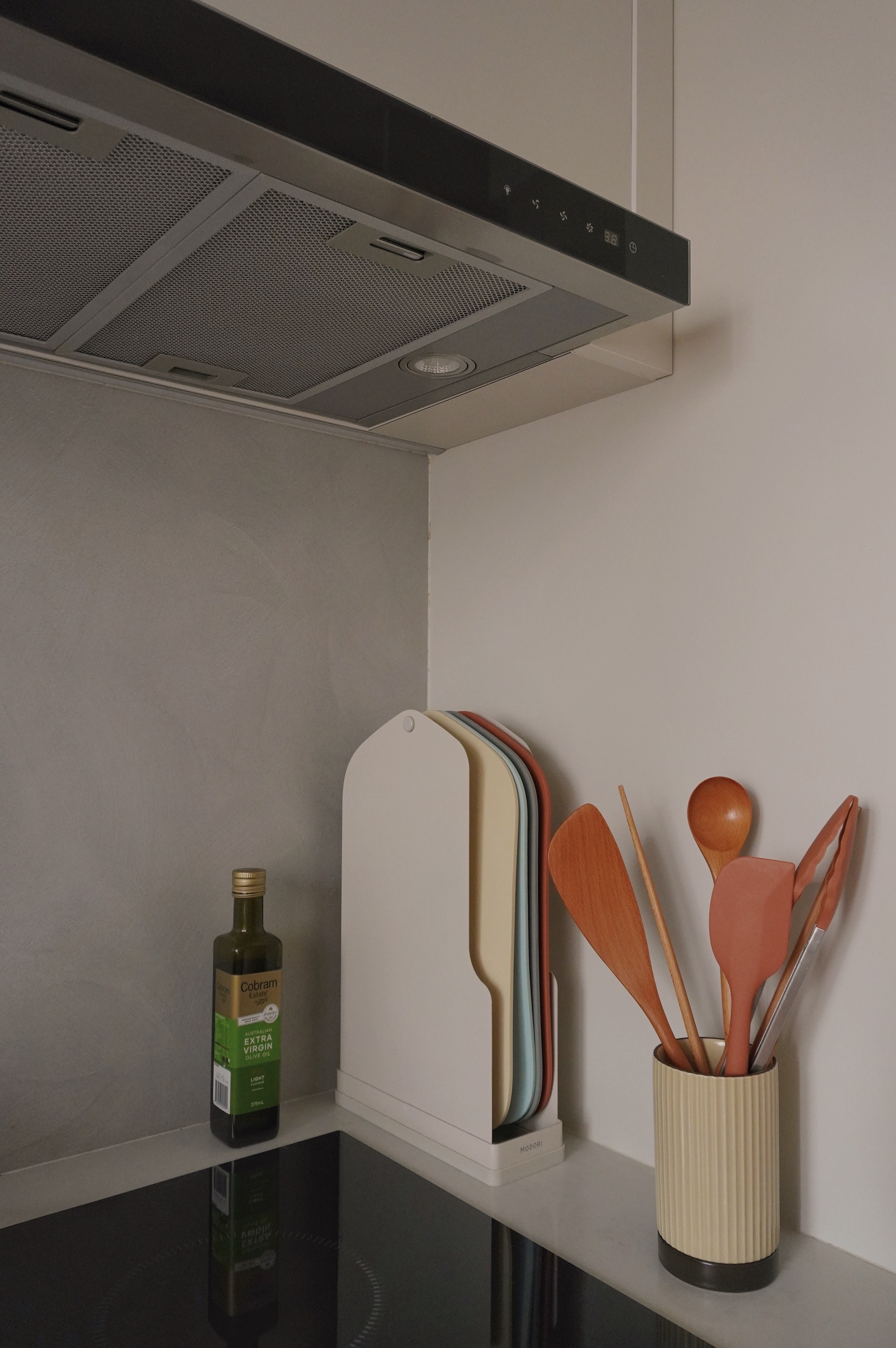 Pops of Color in Our Neutral Modern Farmhouse