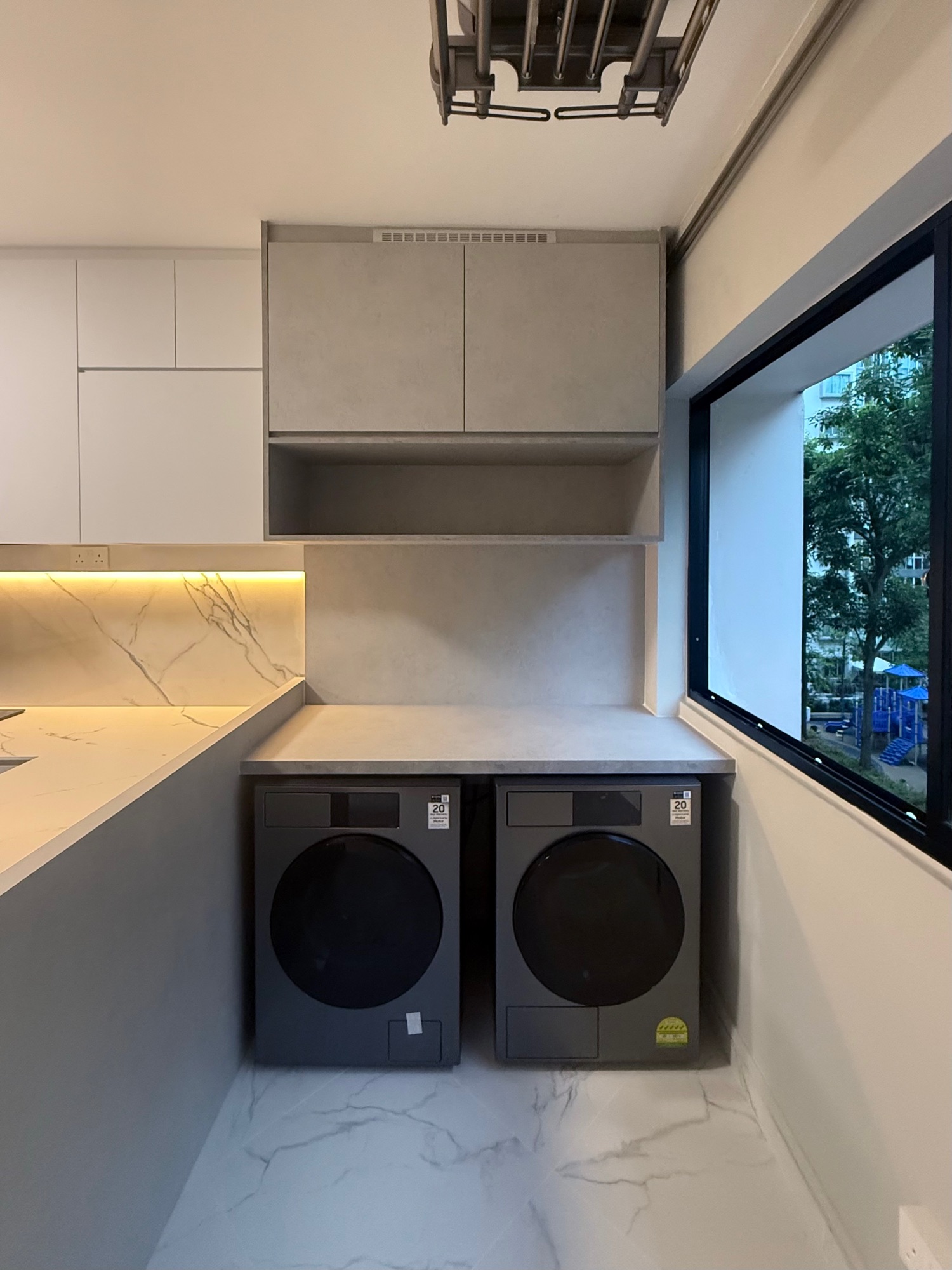 Hiding-Unsightly-Water-Storage-Tank-&-Pipes-🙅🏻‍♀️🚫