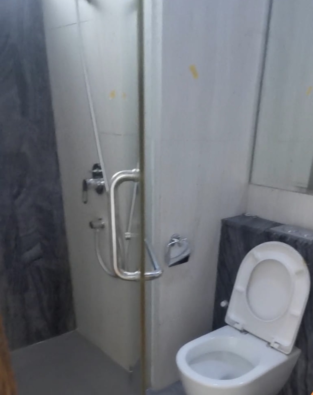 The remodeling bathrooms journey! The regrets and choices.