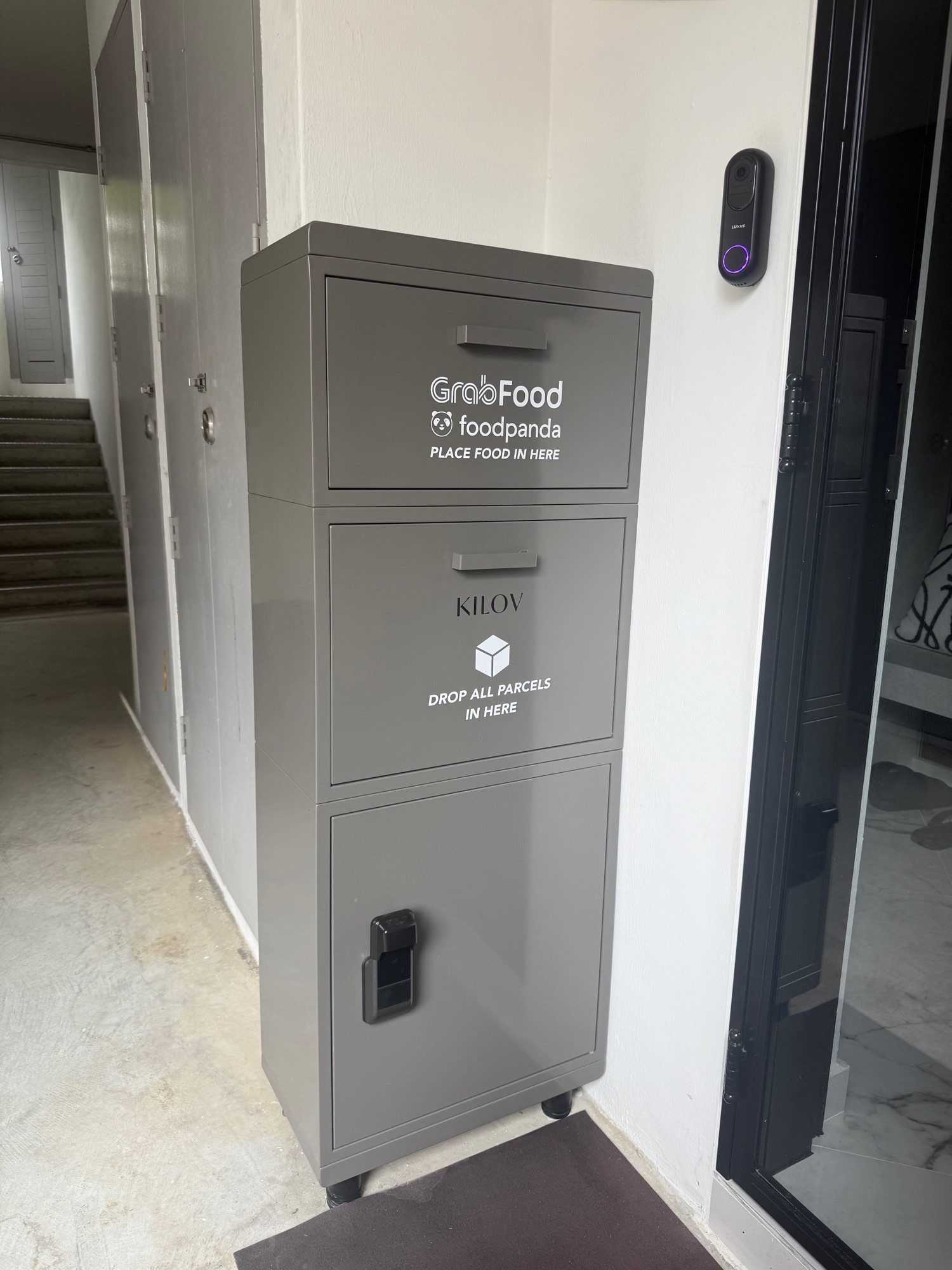 No more missed deliveries with our Parcel Box 📦📮