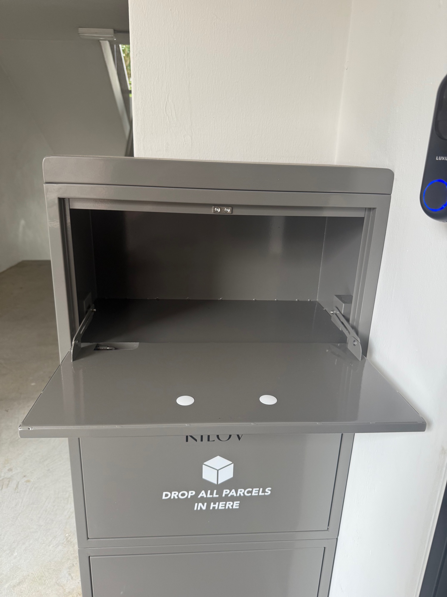 No more missed deliveries with our Parcel Box 📦📮