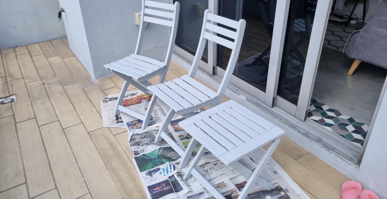 How do you sustain your outdoor furniture!