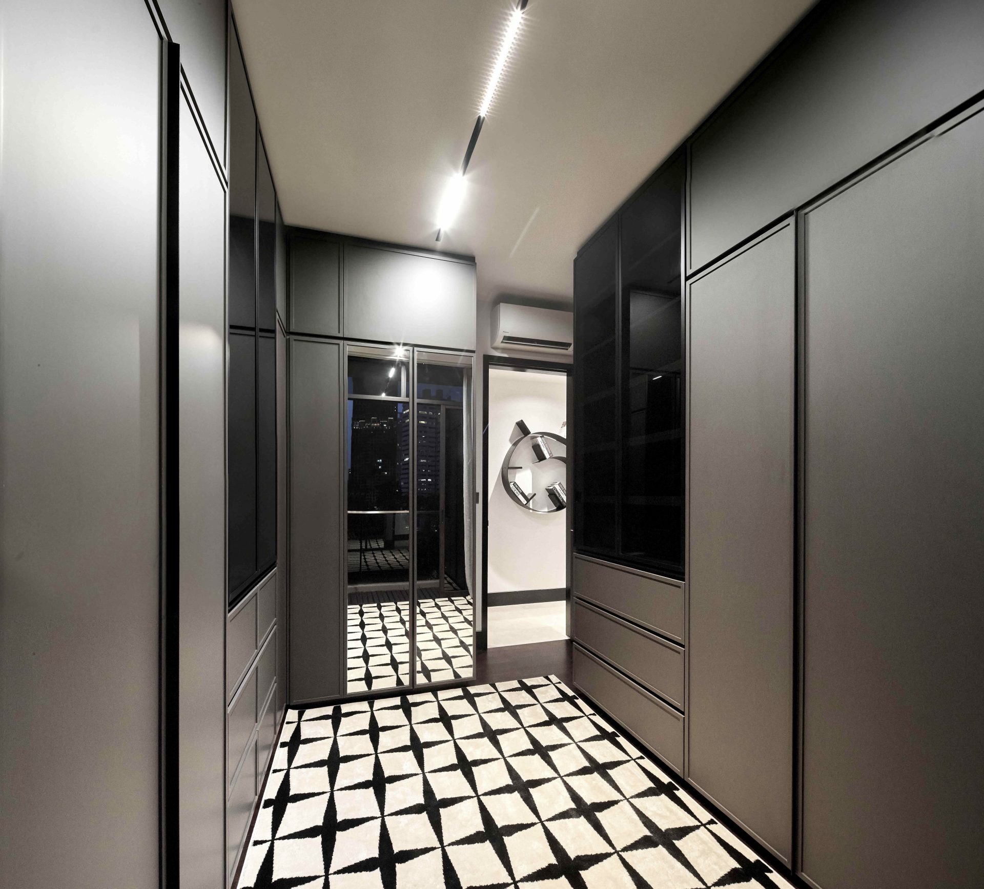 The Paterson, 3 bedder condo