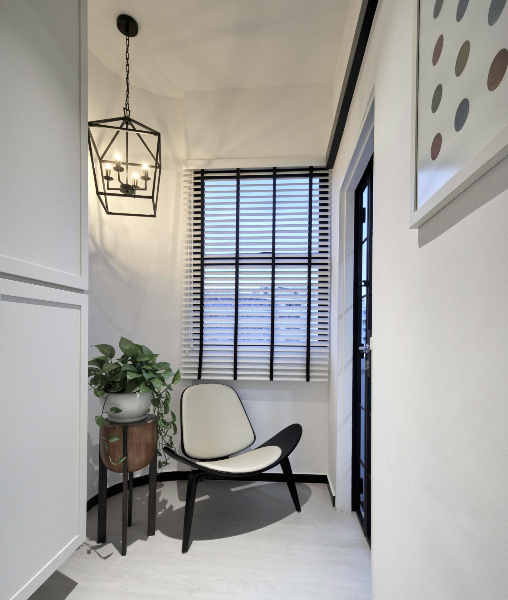 Major overhaul transformation in this Hougang 4rm HDB apartment